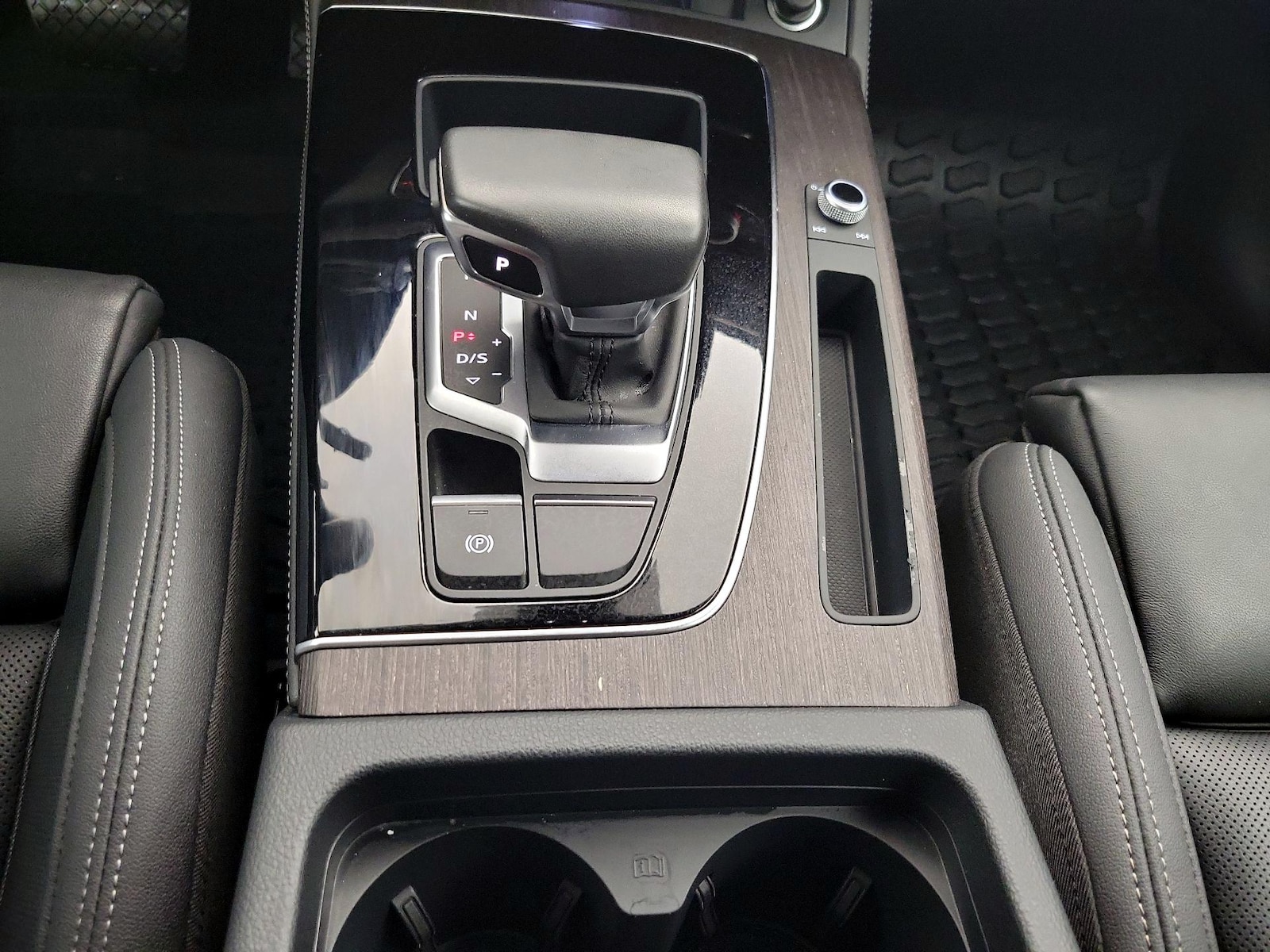 2024 Audi Q5 Premium Plus - Photo 19