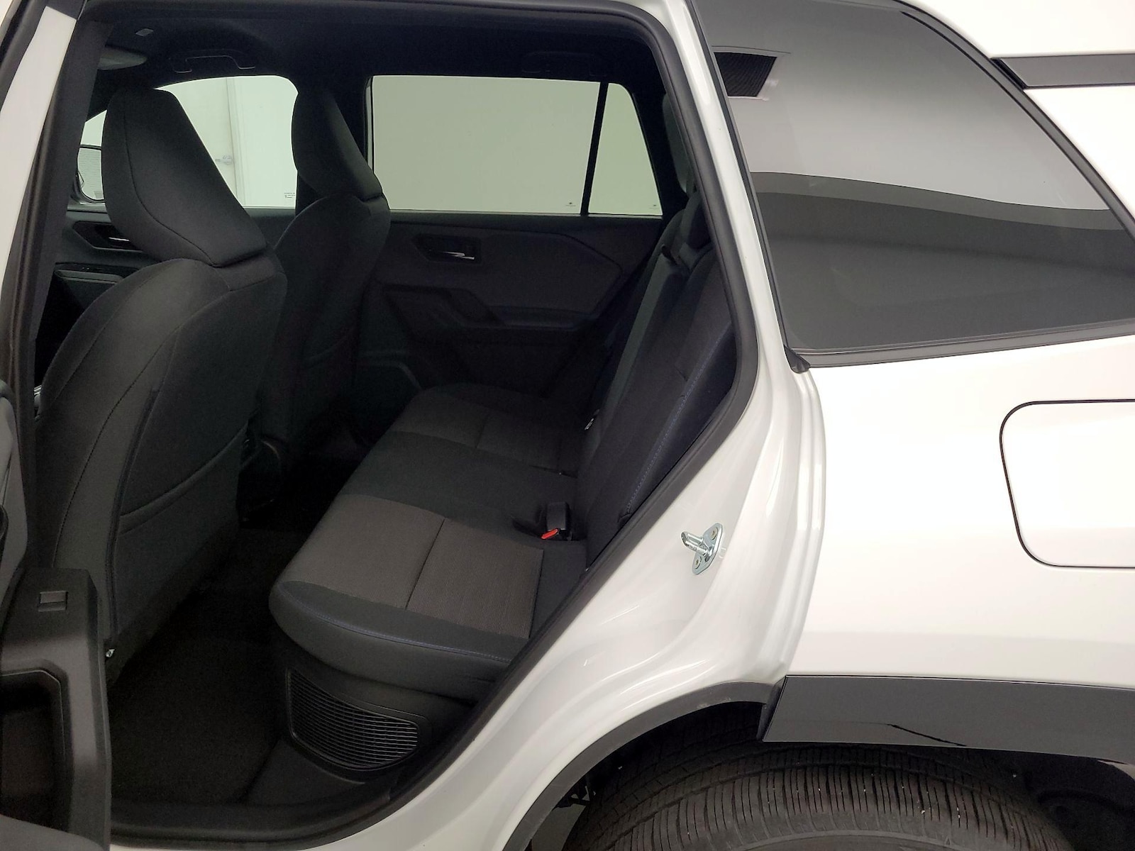 2026 Toyota RAV4 LE - Photo 21