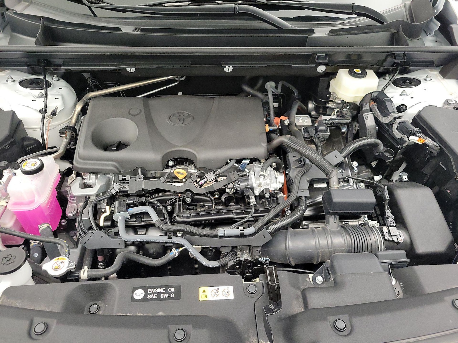 2026 Toyota RAV4 LE - Photo 23