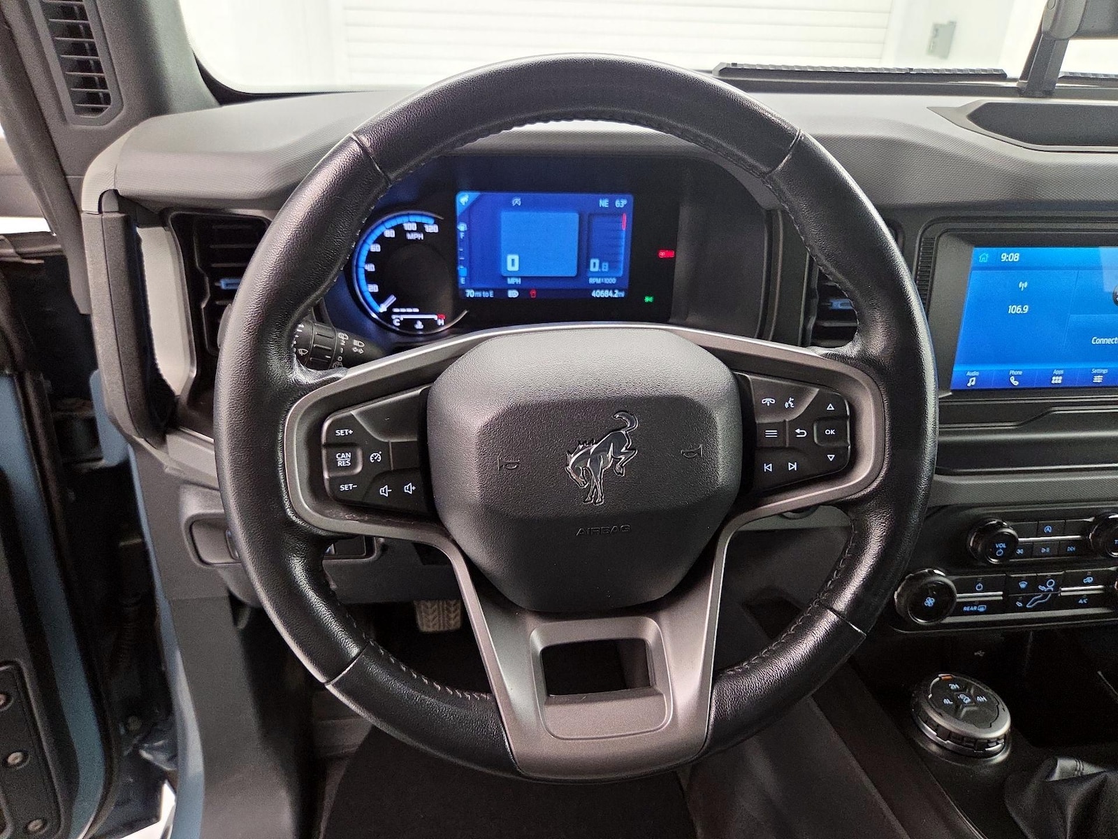 2021 Ford Bronco 2-Door Black Diamond - Photo 11