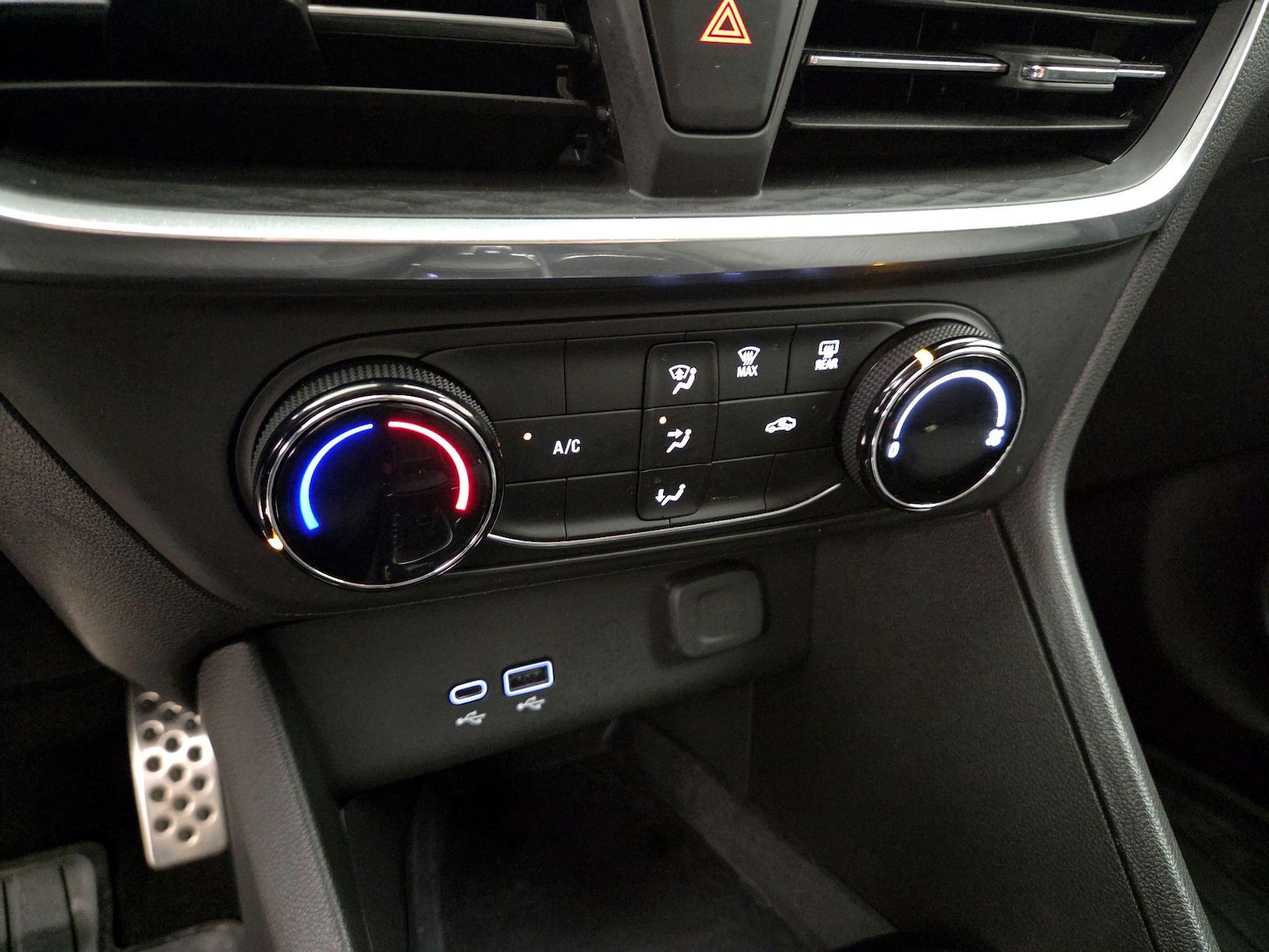 2024 Buick Encore GX Preferred - Photo 17