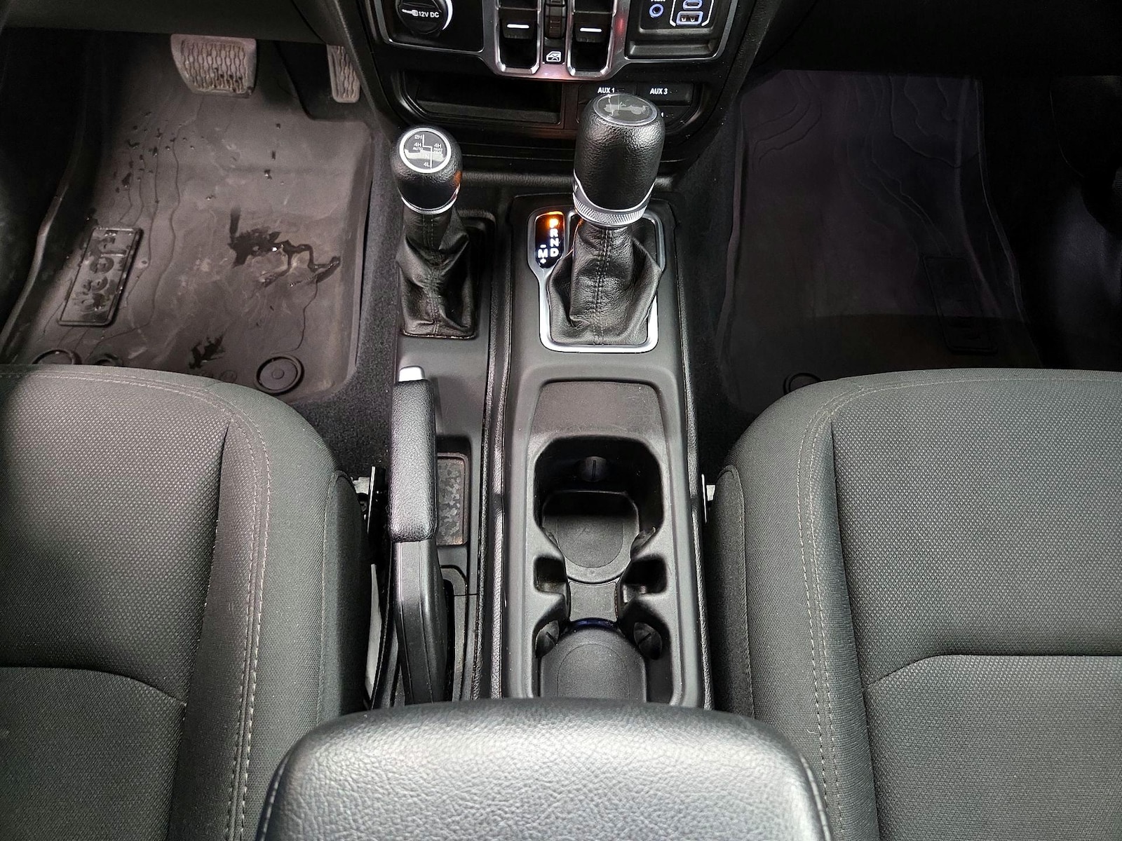 2022 Jeep Wrangler Unlimited Willys - Photo 19