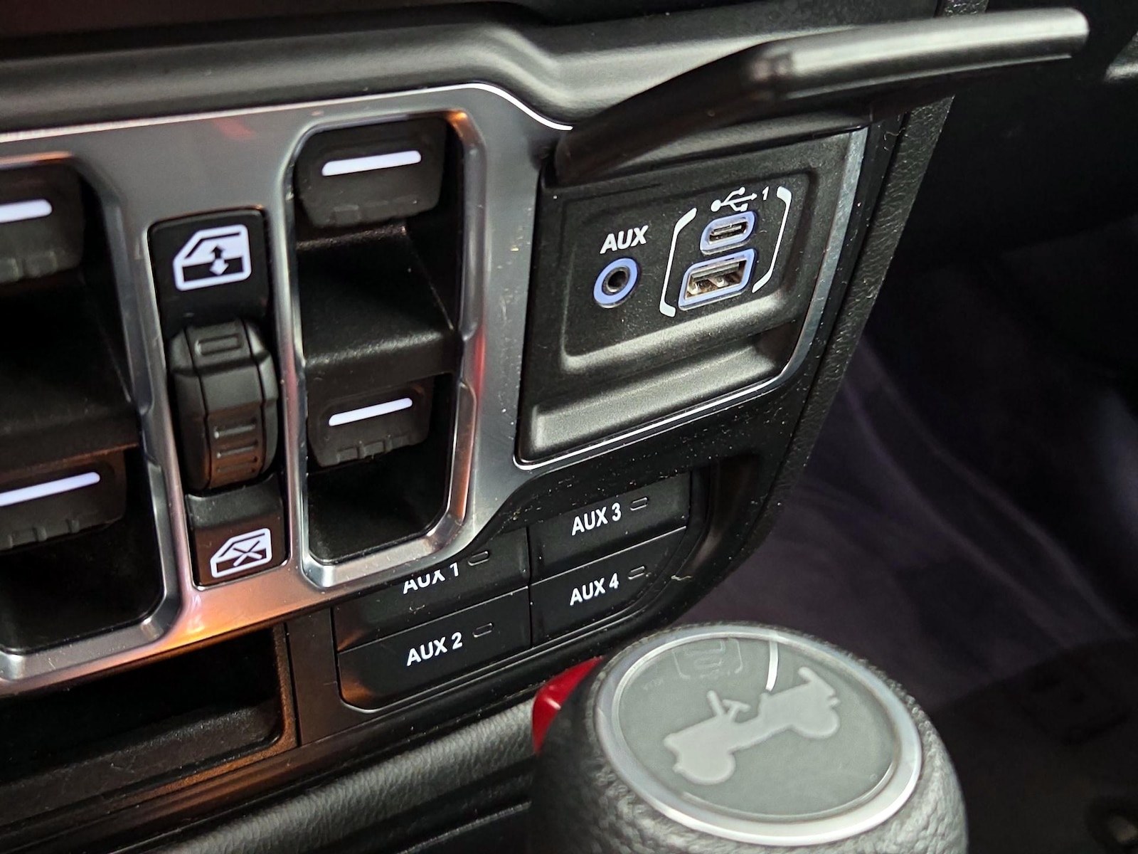 2022 Jeep Wrangler Unlimited Willys - Photo 20