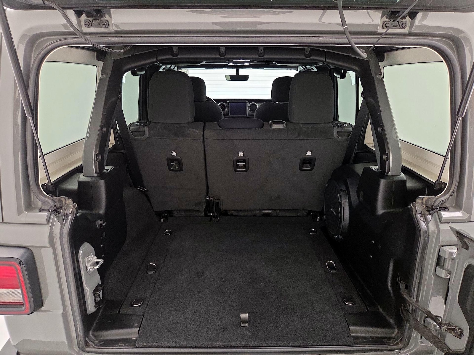 2022 Jeep Wrangler Unlimited Willys - Photo 22