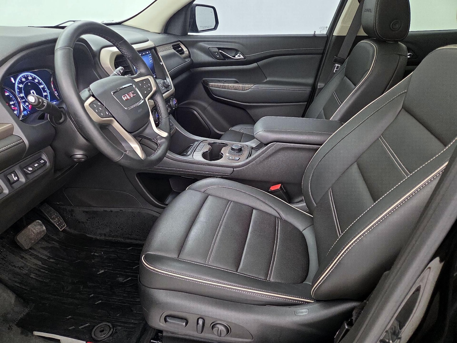 2023 GMC Acadia Denali - Photo 12