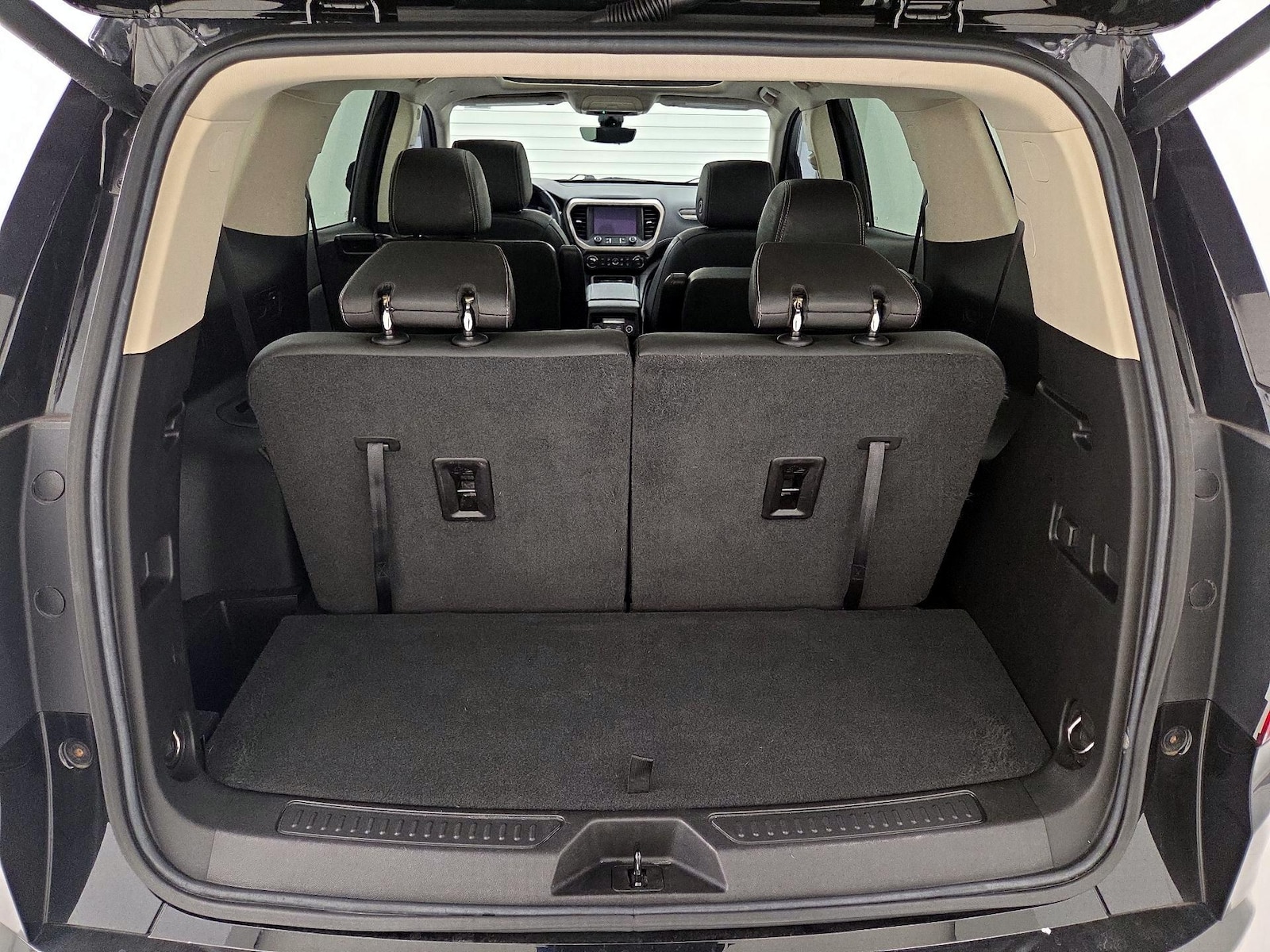 2023 GMC Acadia Denali - Photo 24