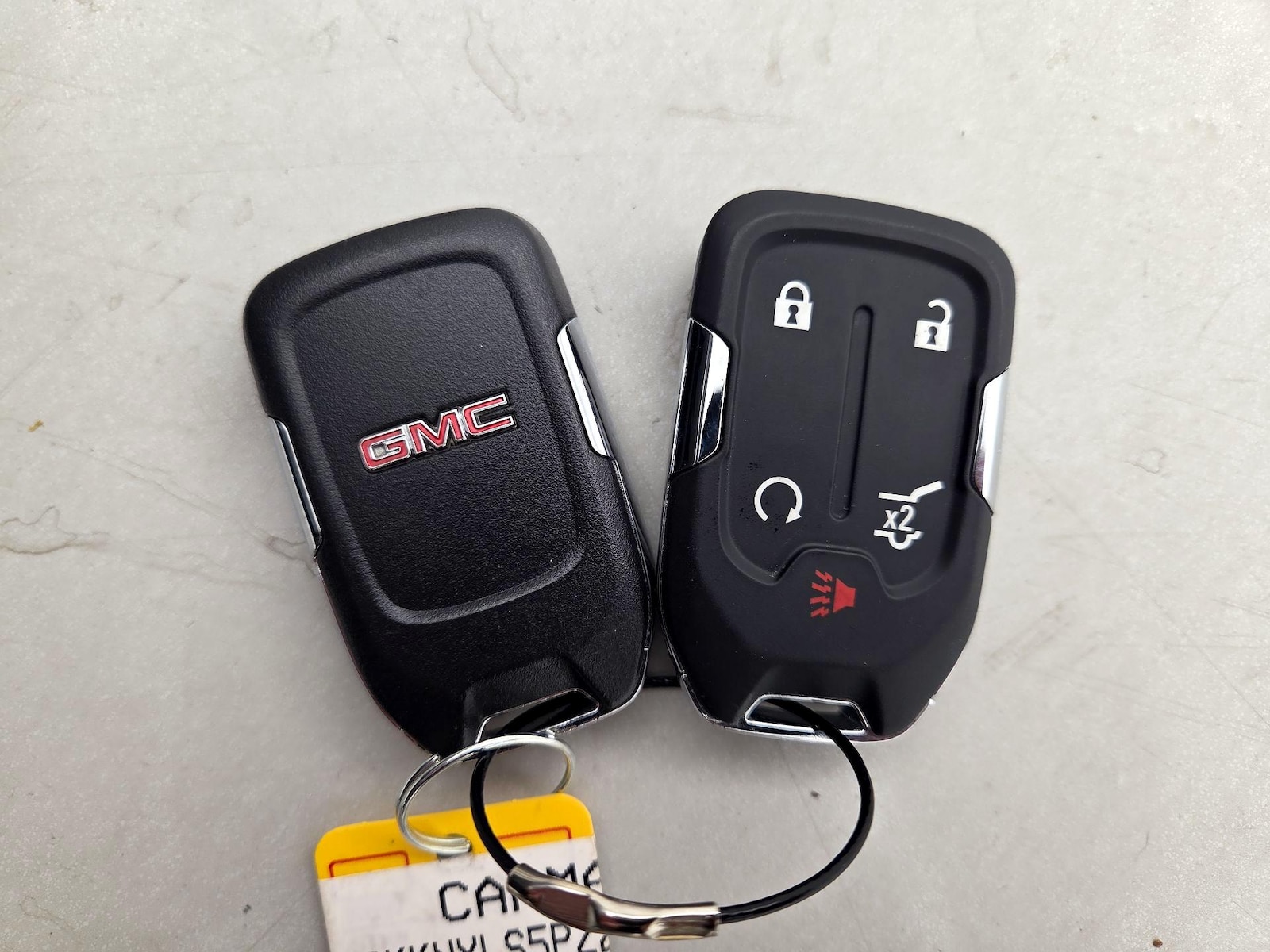 2023 GMC Acadia Denali - Photo 29