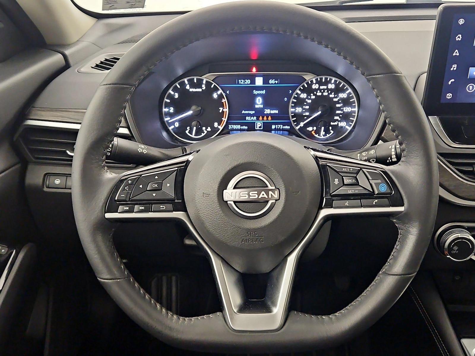 2023 Nissan Altima SV - Photo 11