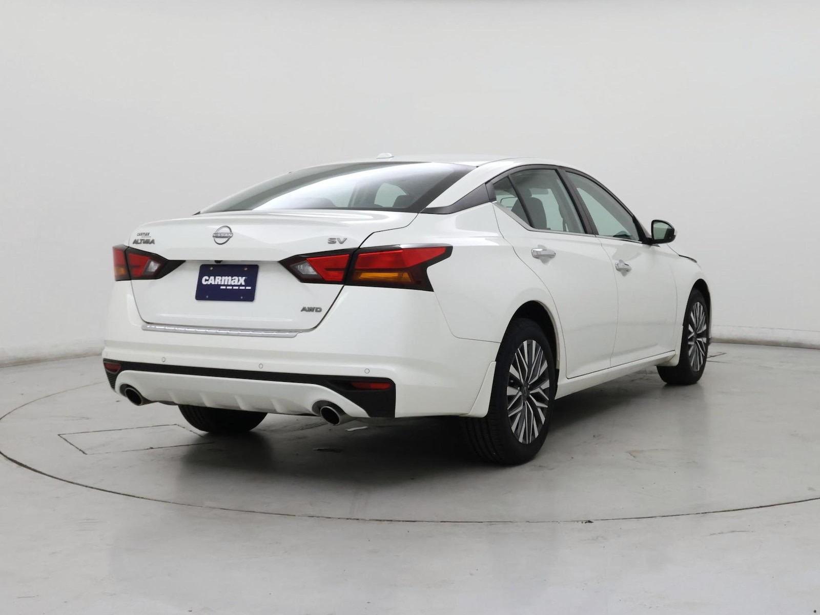 2023 Nissan Altima SV - Photo 9