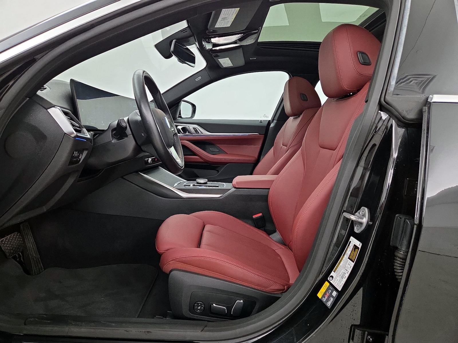 2024 BMW i4 40 - Photo 12