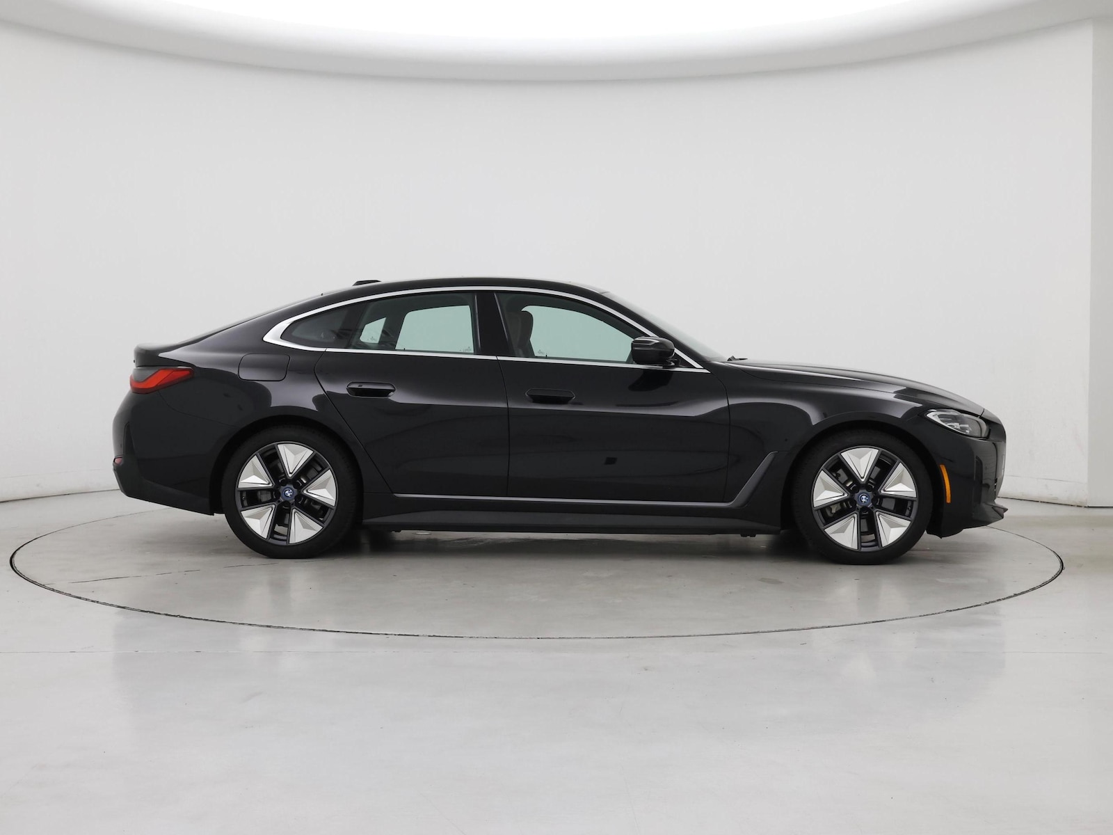 2024 BMW i4 40 - Photo 8