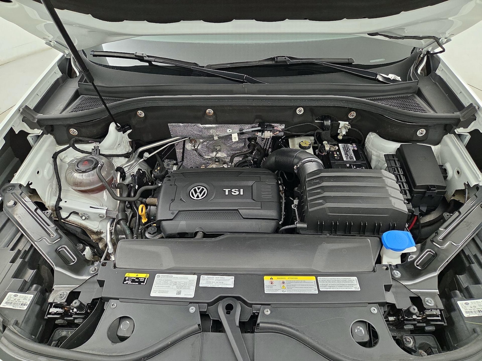 2022 Volkswagen Atlas Cross Sport SE - Photo 22