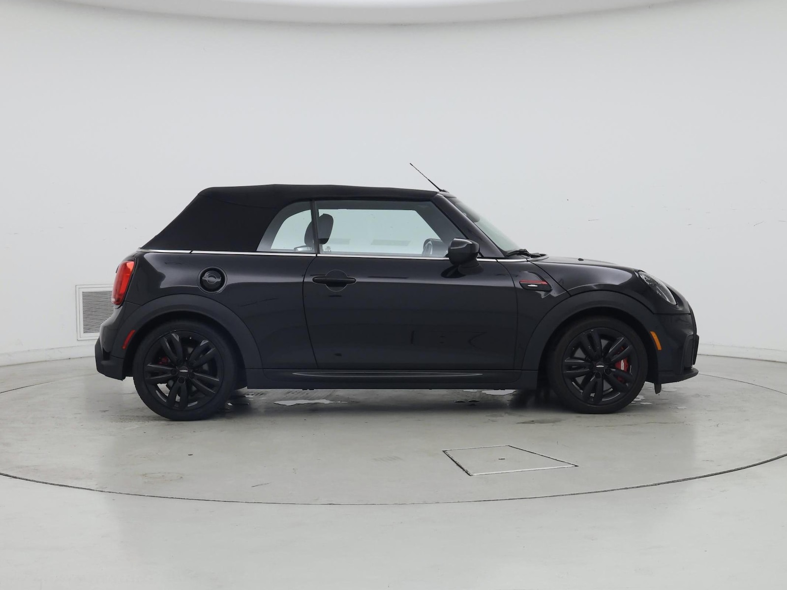 2023 MINI Convertible John Cooper Works - Photo 8
