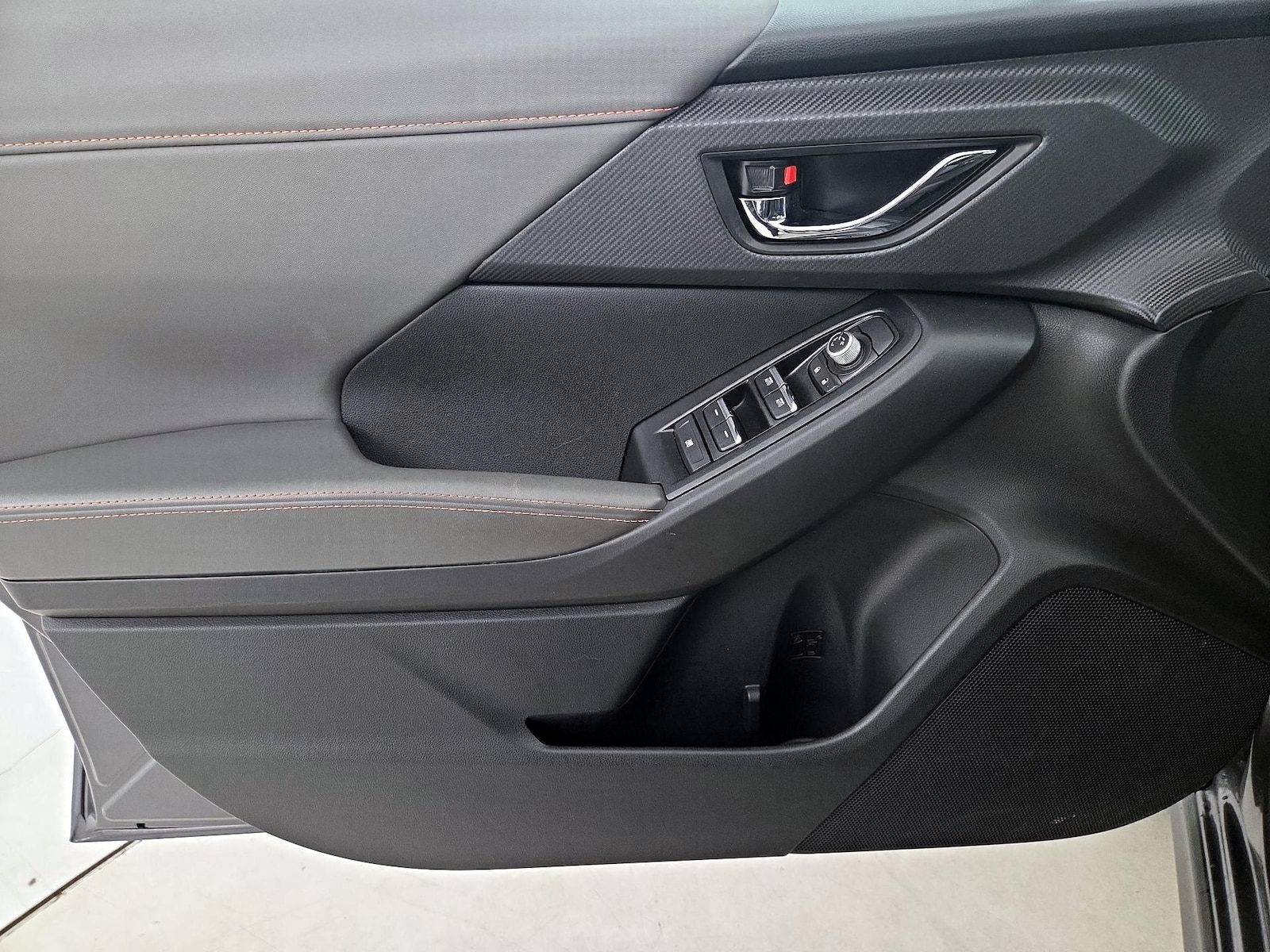 2025 Subaru Crosstrek Limited - Photo 13