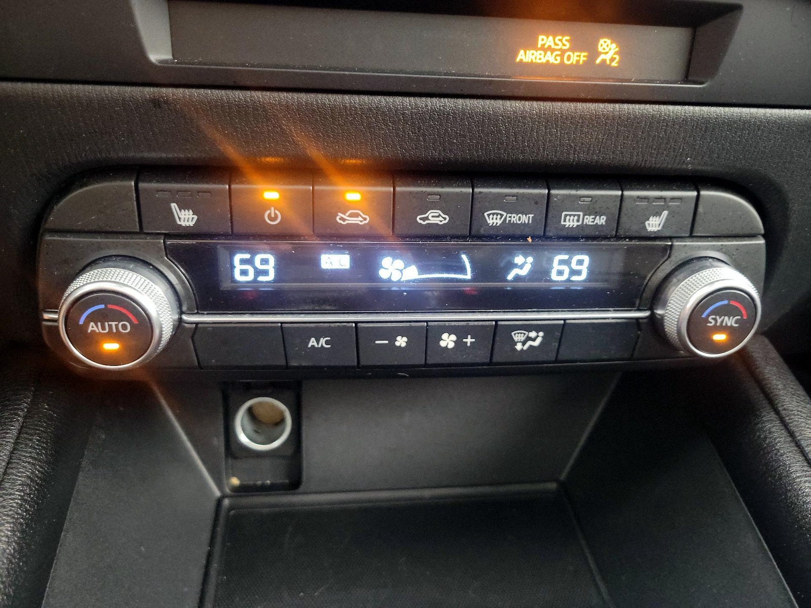 2025 Mazda CX-5 S Preferred package - Photo 18