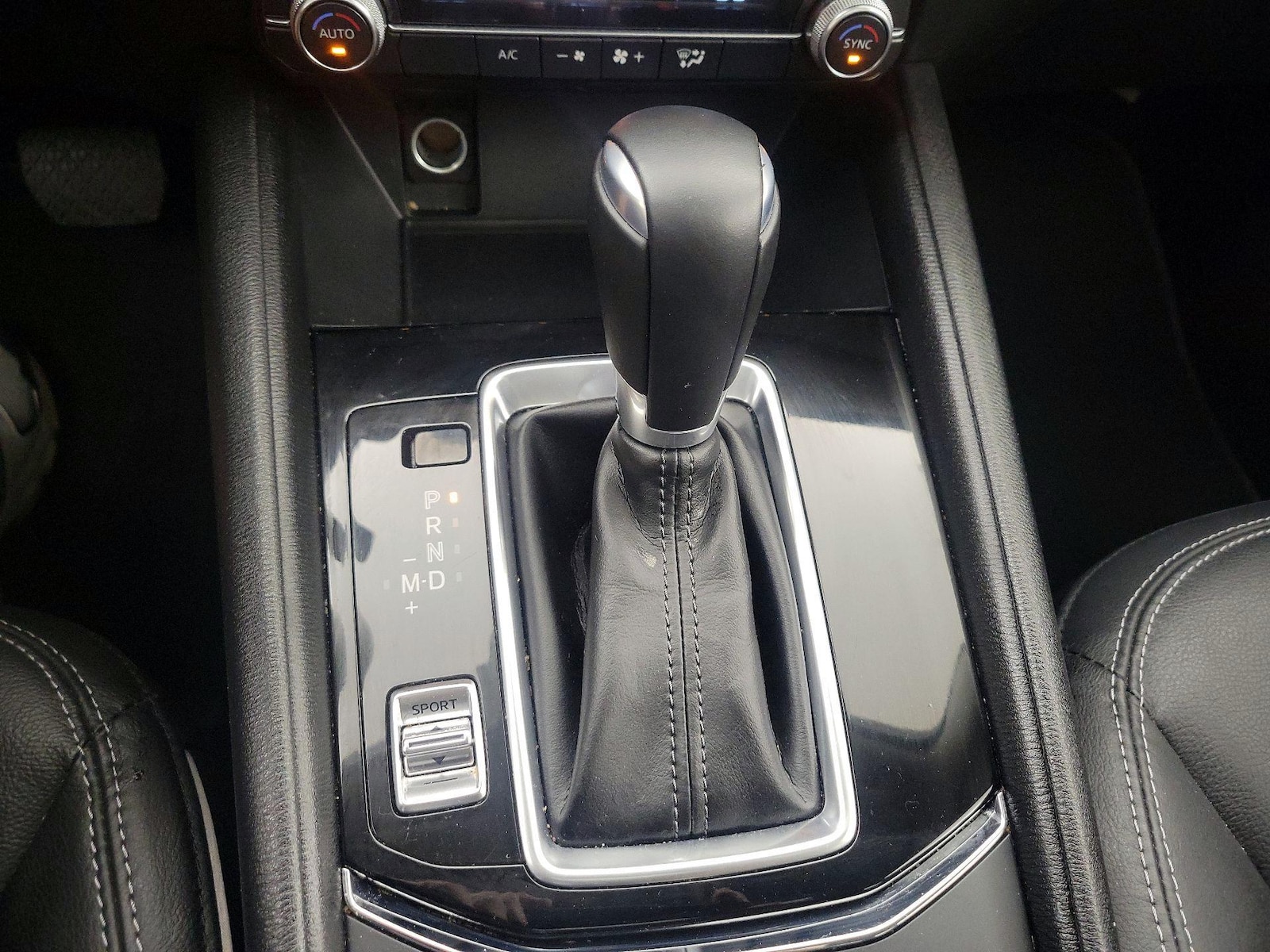 2025 Mazda CX-5 S Preferred package - Photo 19