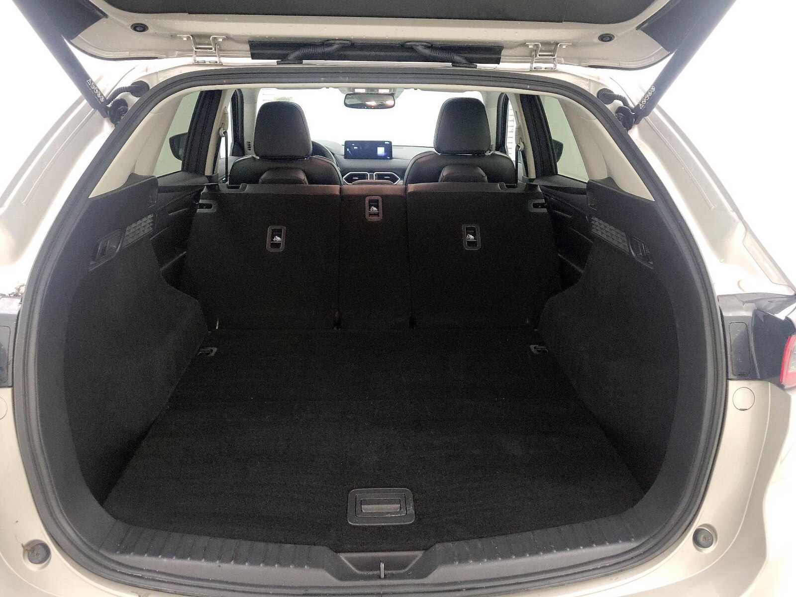 2025 Mazda CX-5 S Preferred package - Photo 24