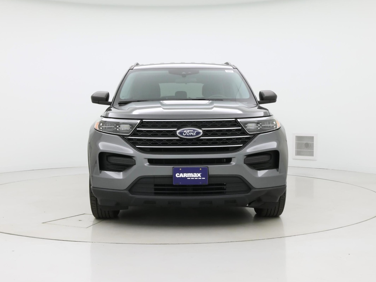 2023 Ford Explorer XLT - Photo 6