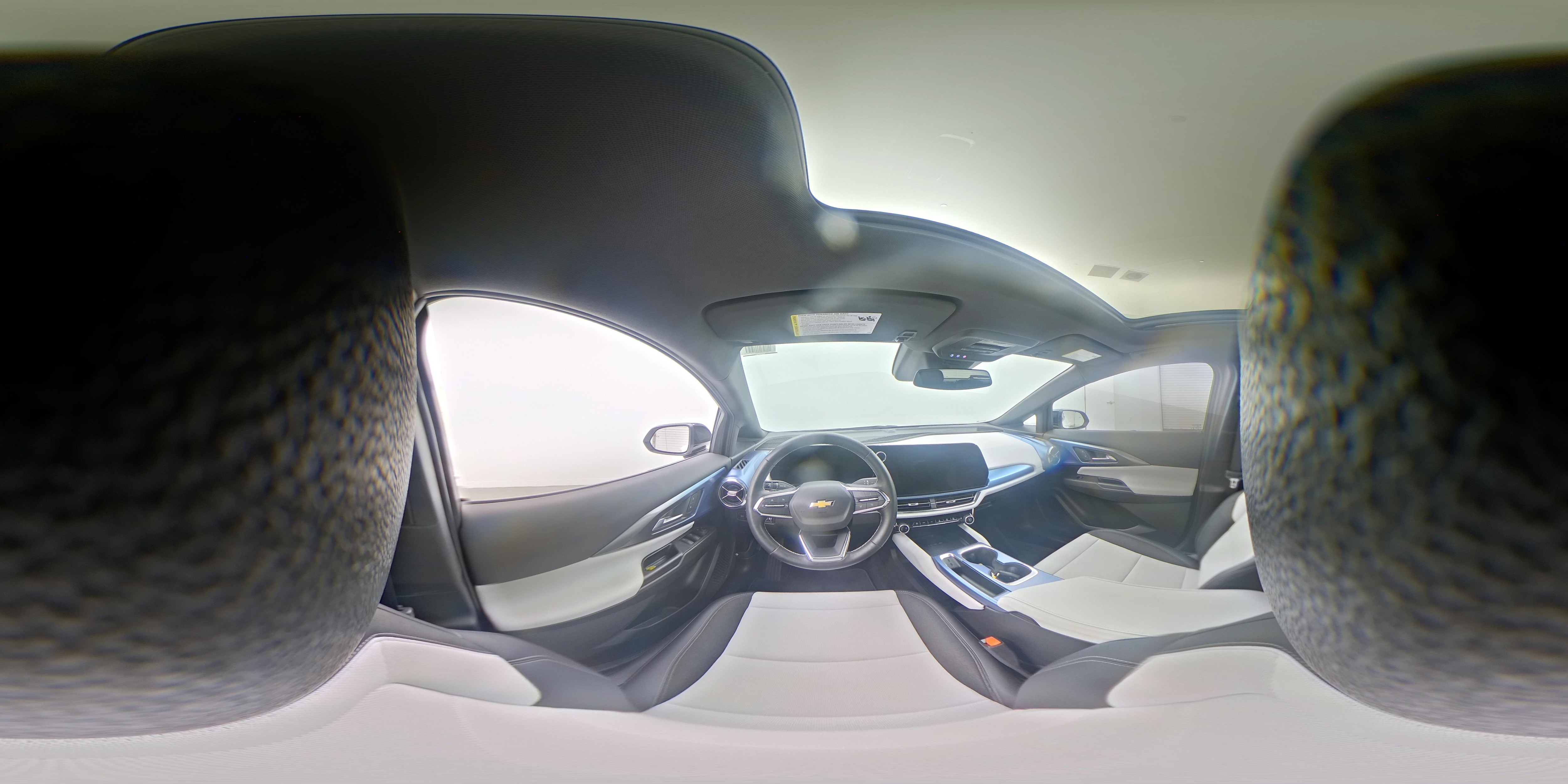 2025 Chevrolet Equinox EV 1LT - Photo 28