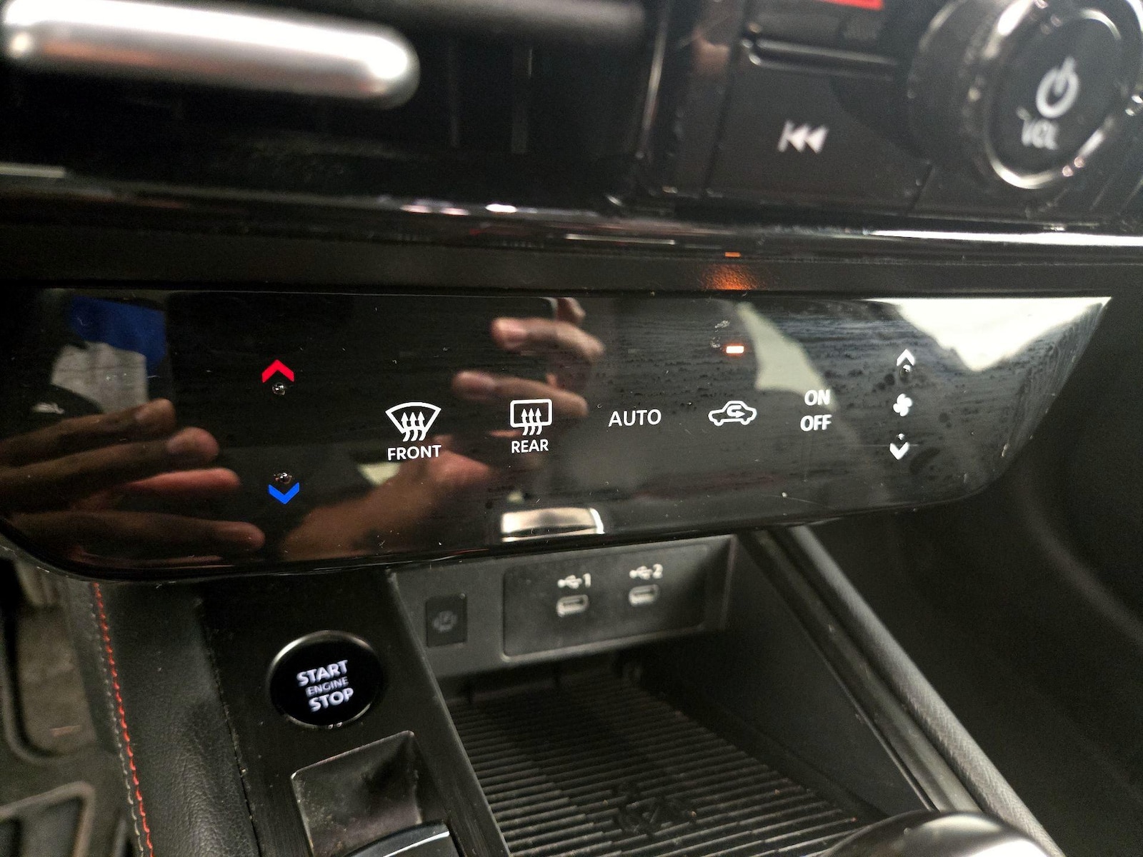 2025 Nissan Kicks SR AWD - Photo 17