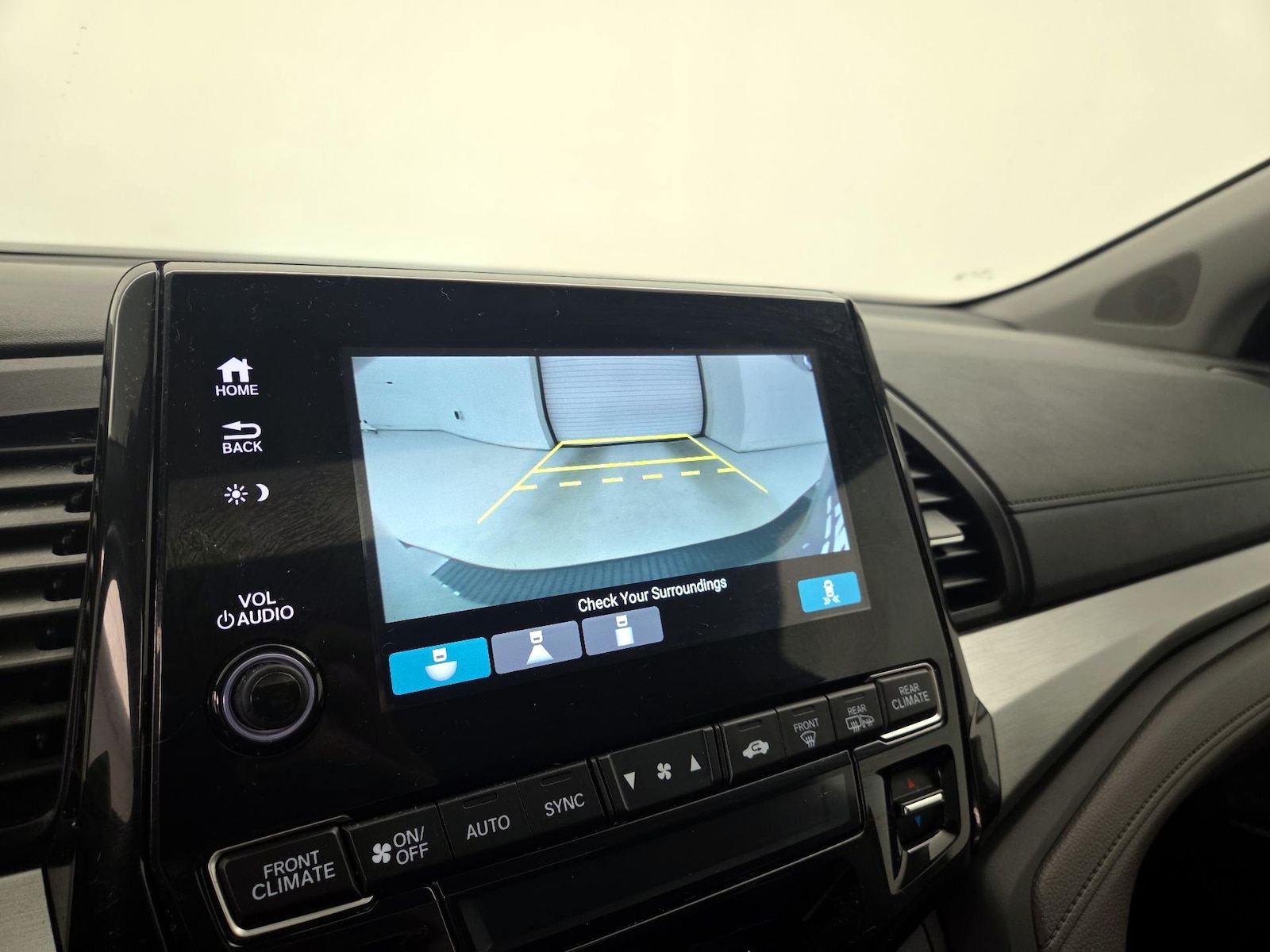2022 Honda Odyssey EX-L - Photo 13