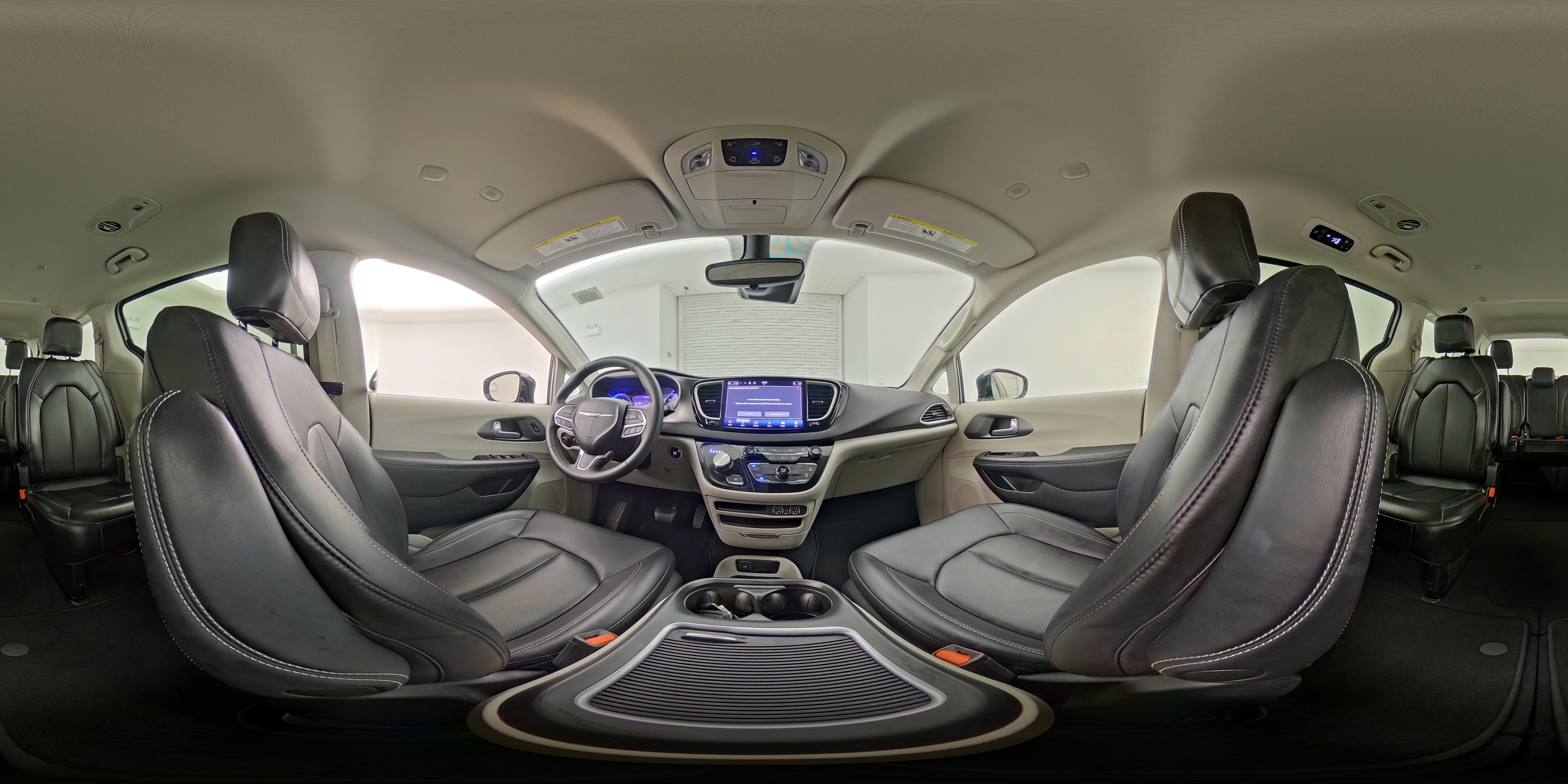 2024 Chrysler Pacifica Touring L - Photo 26
