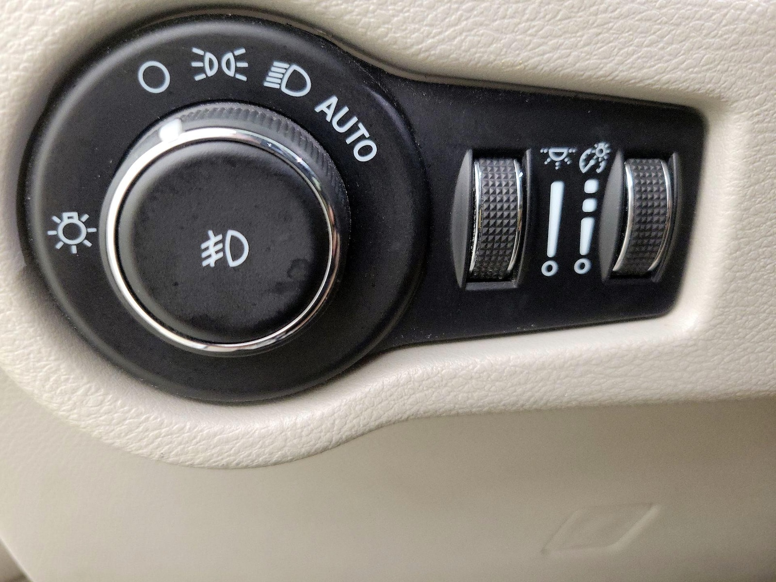 2024 Chrysler Pacifica Touring L - Photo 14