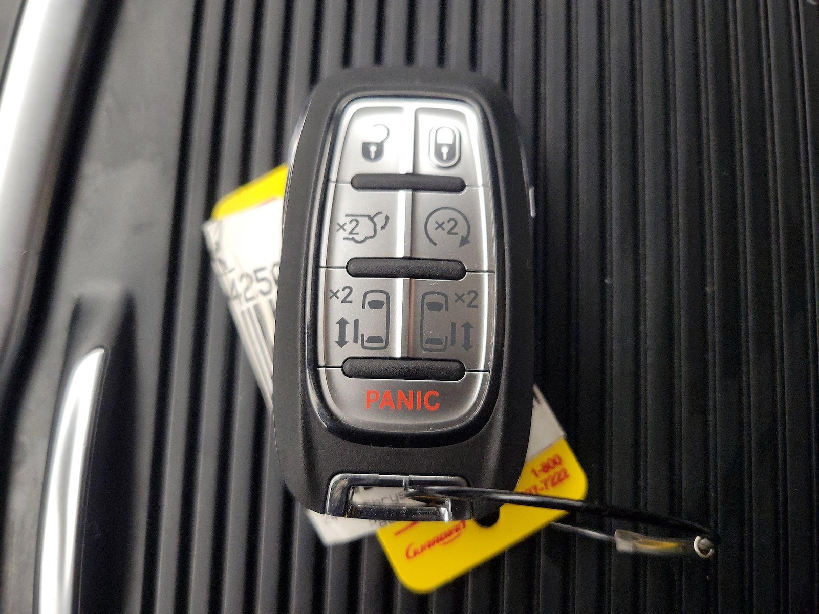2024 Chrysler Pacifica Touring L - Photo 25