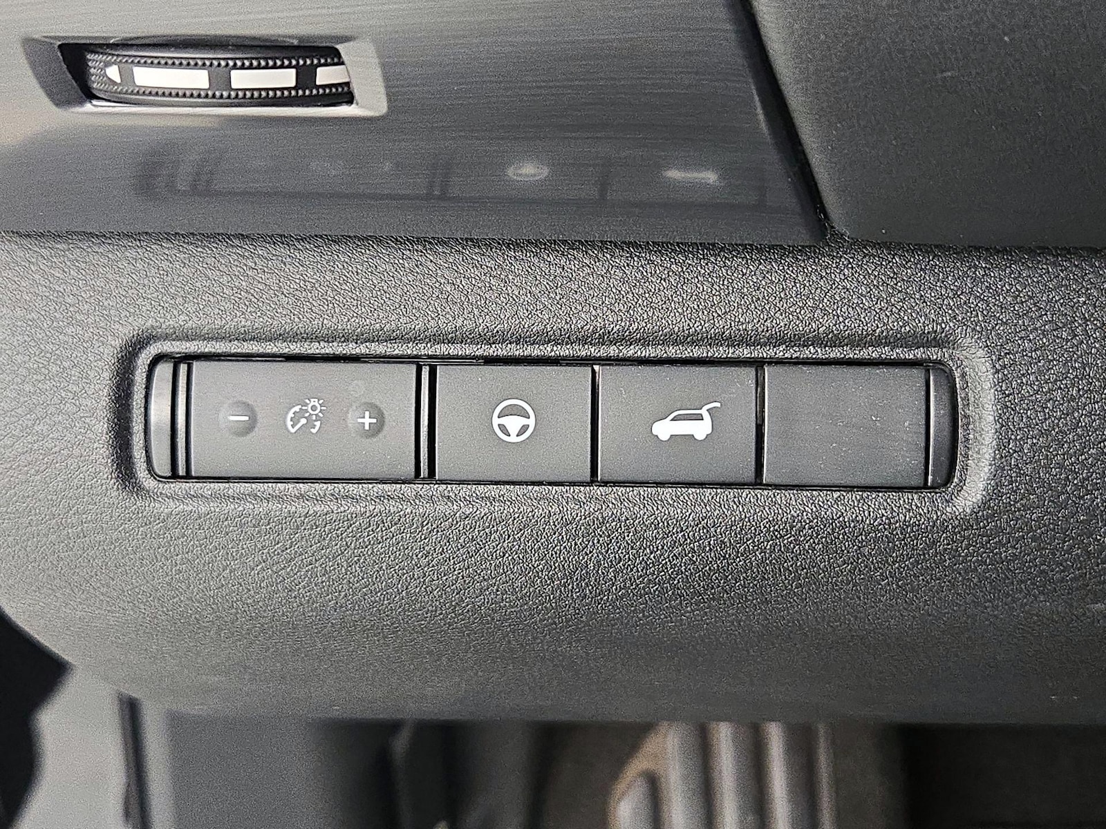 2024 Nissan Pathfinder SL - Photo 14