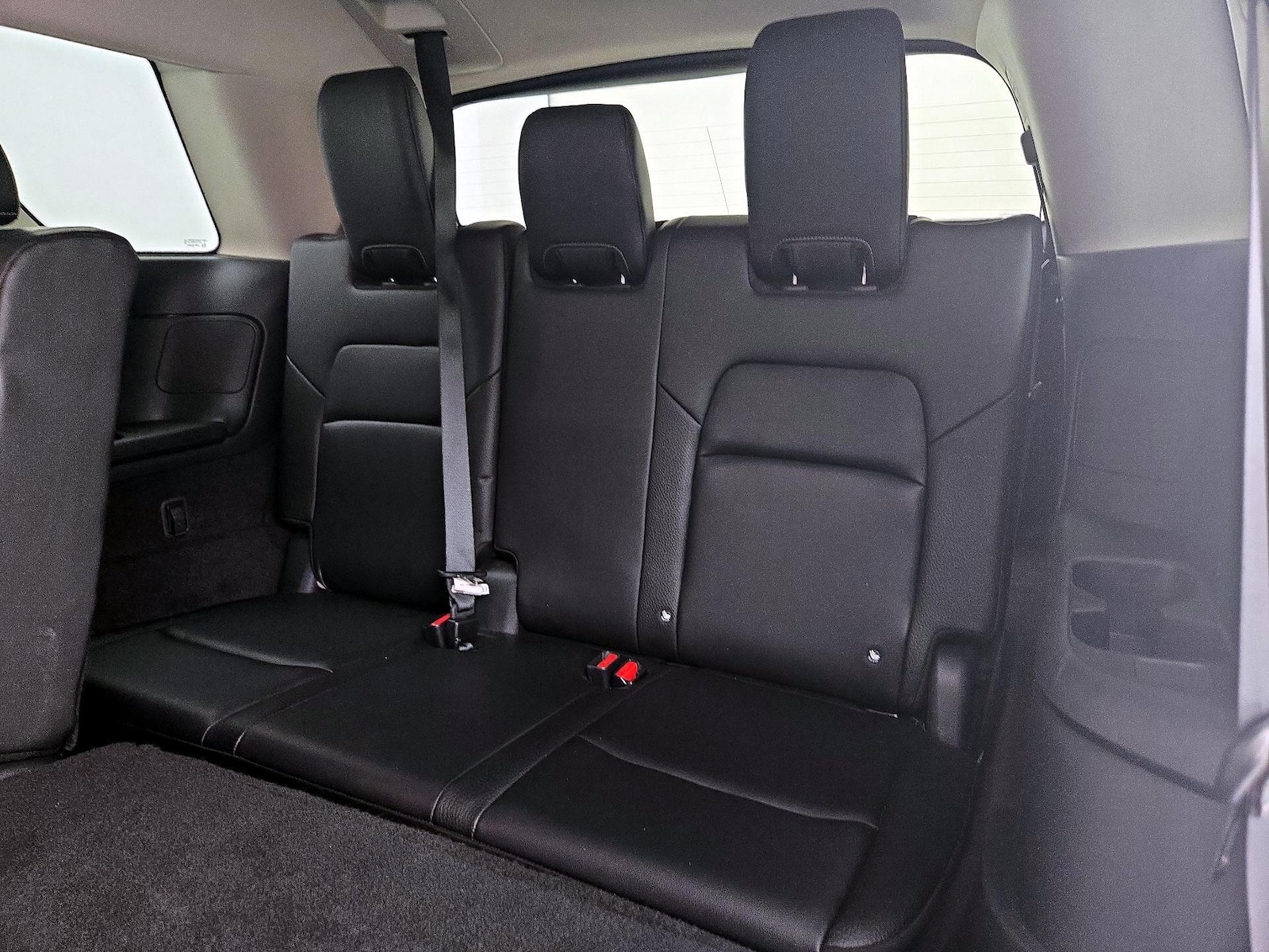 2024 Nissan Pathfinder SL - Photo 22