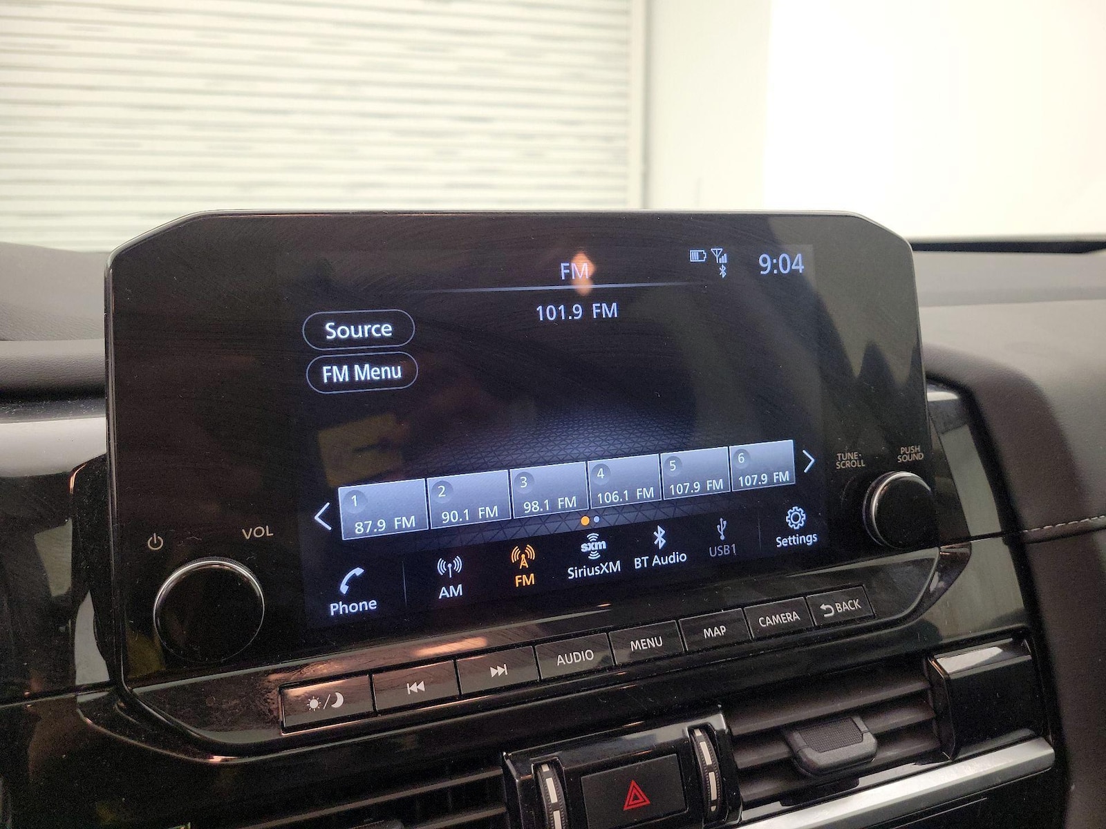 2024 Nissan Pathfinder SL - Photo 17