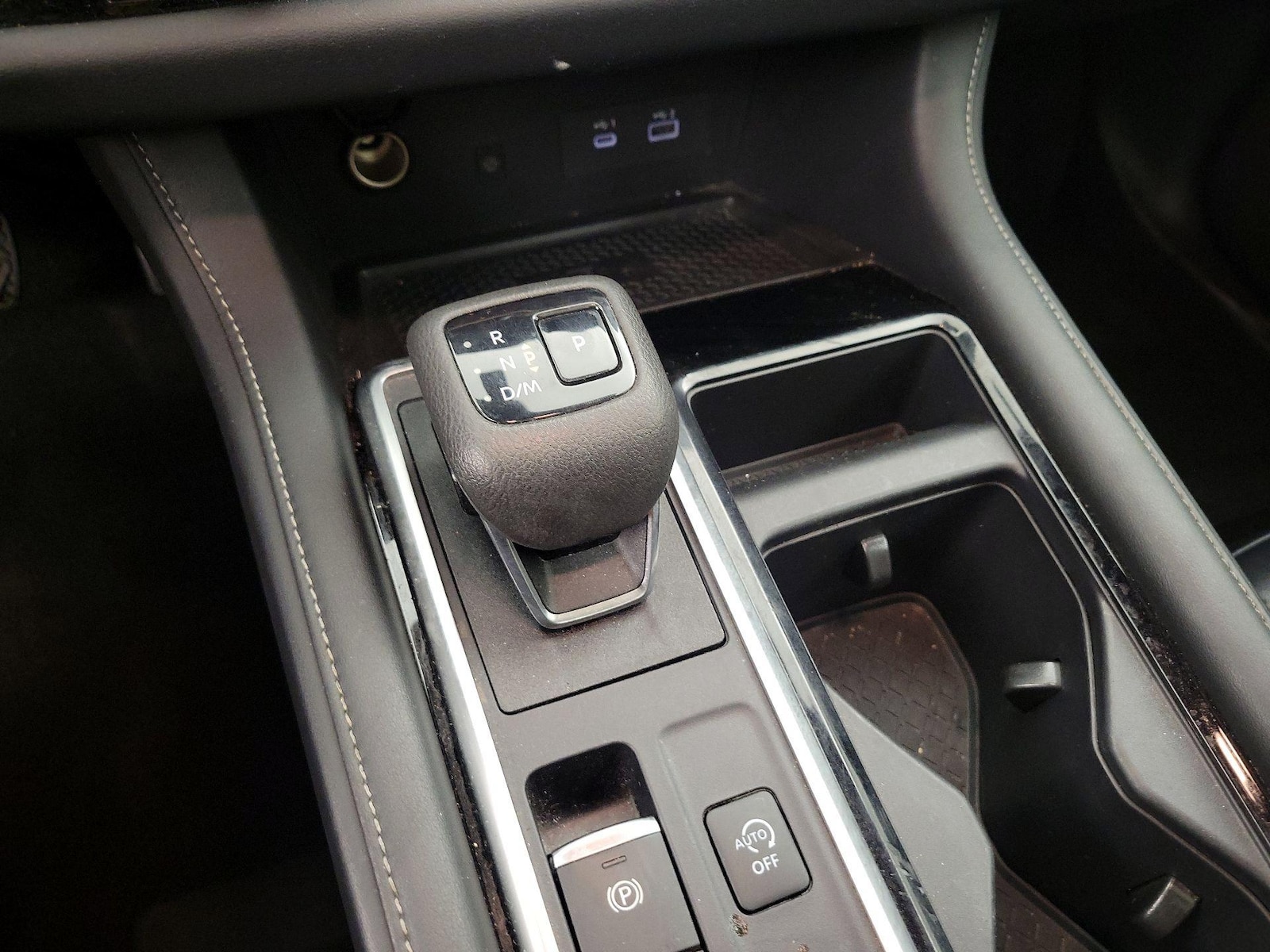 2024 Nissan Pathfinder SL - Photo 19