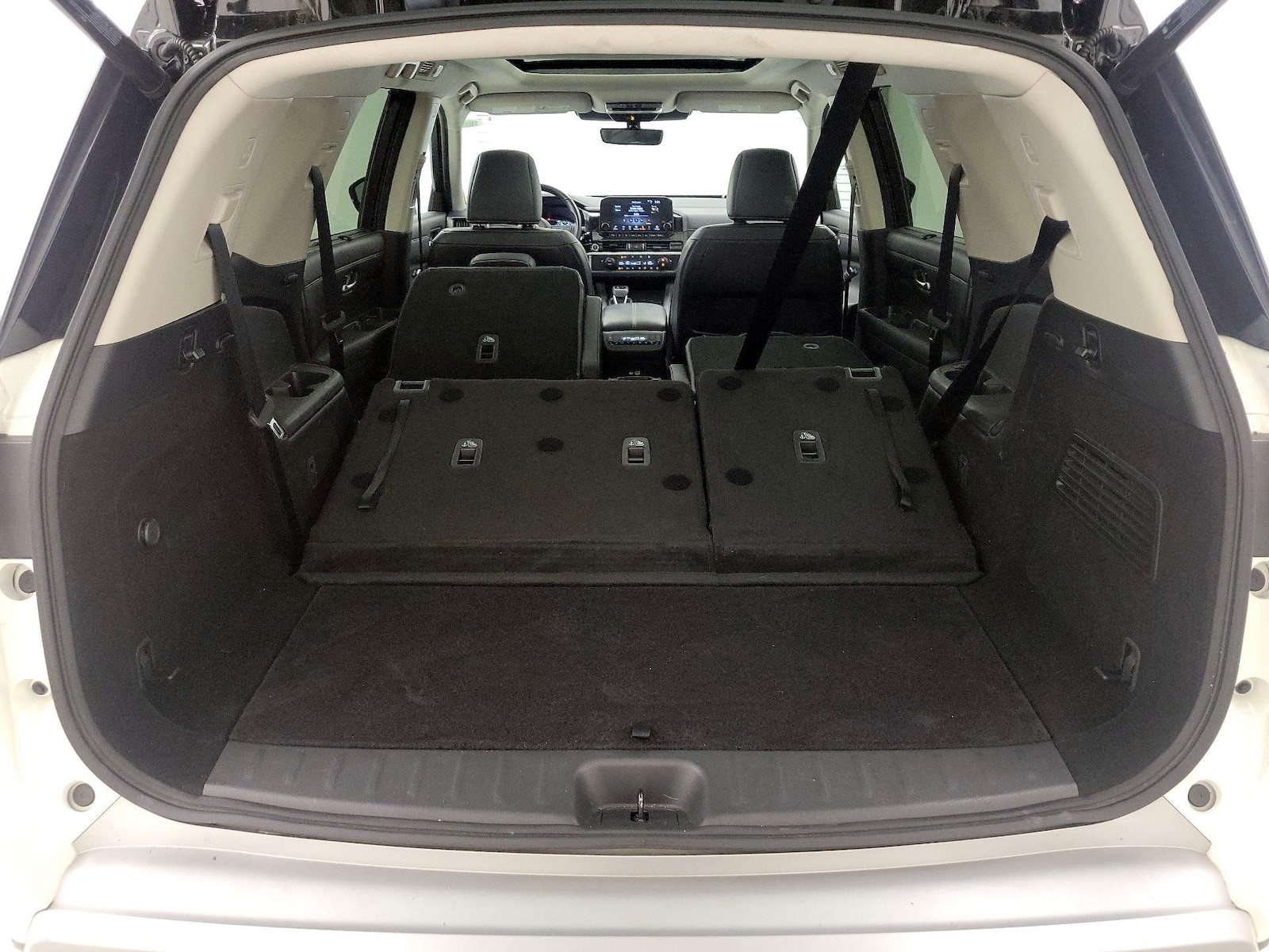 2024 Nissan Pathfinder SL - Photo 25