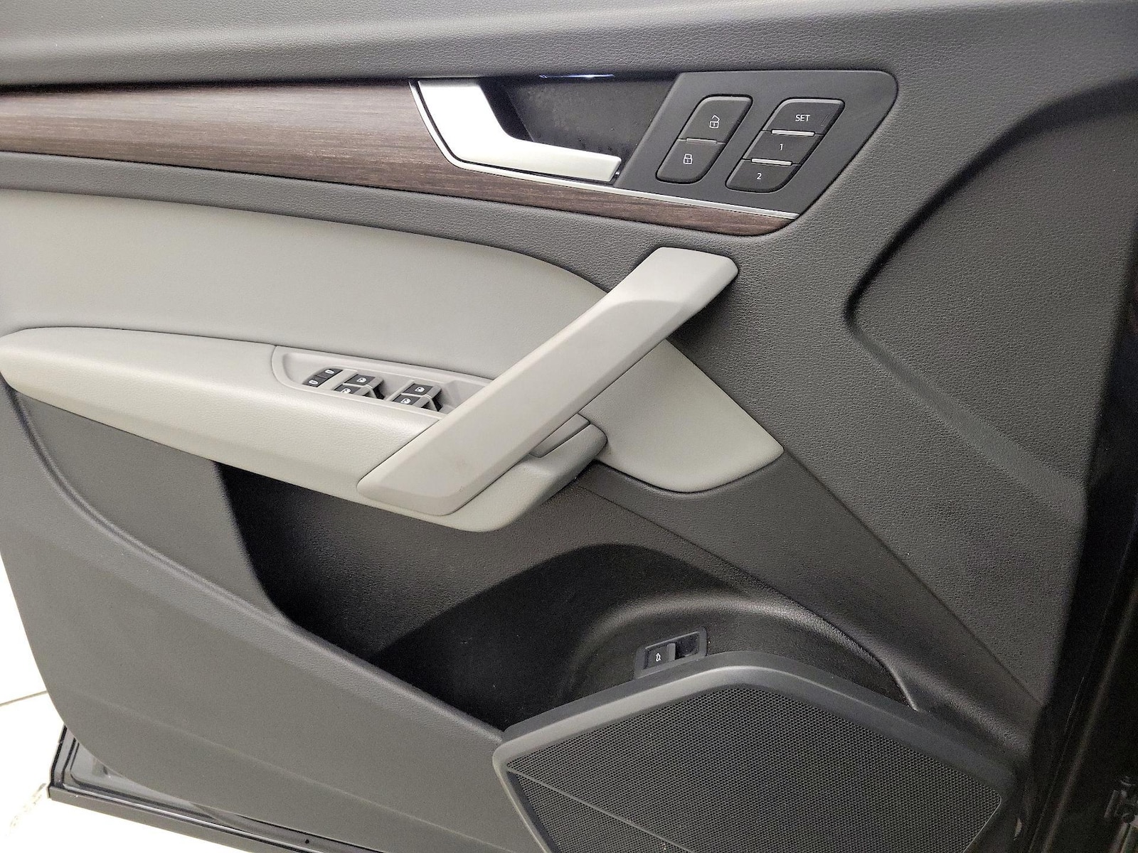 2023 Audi Q5 Premium - Photo 13