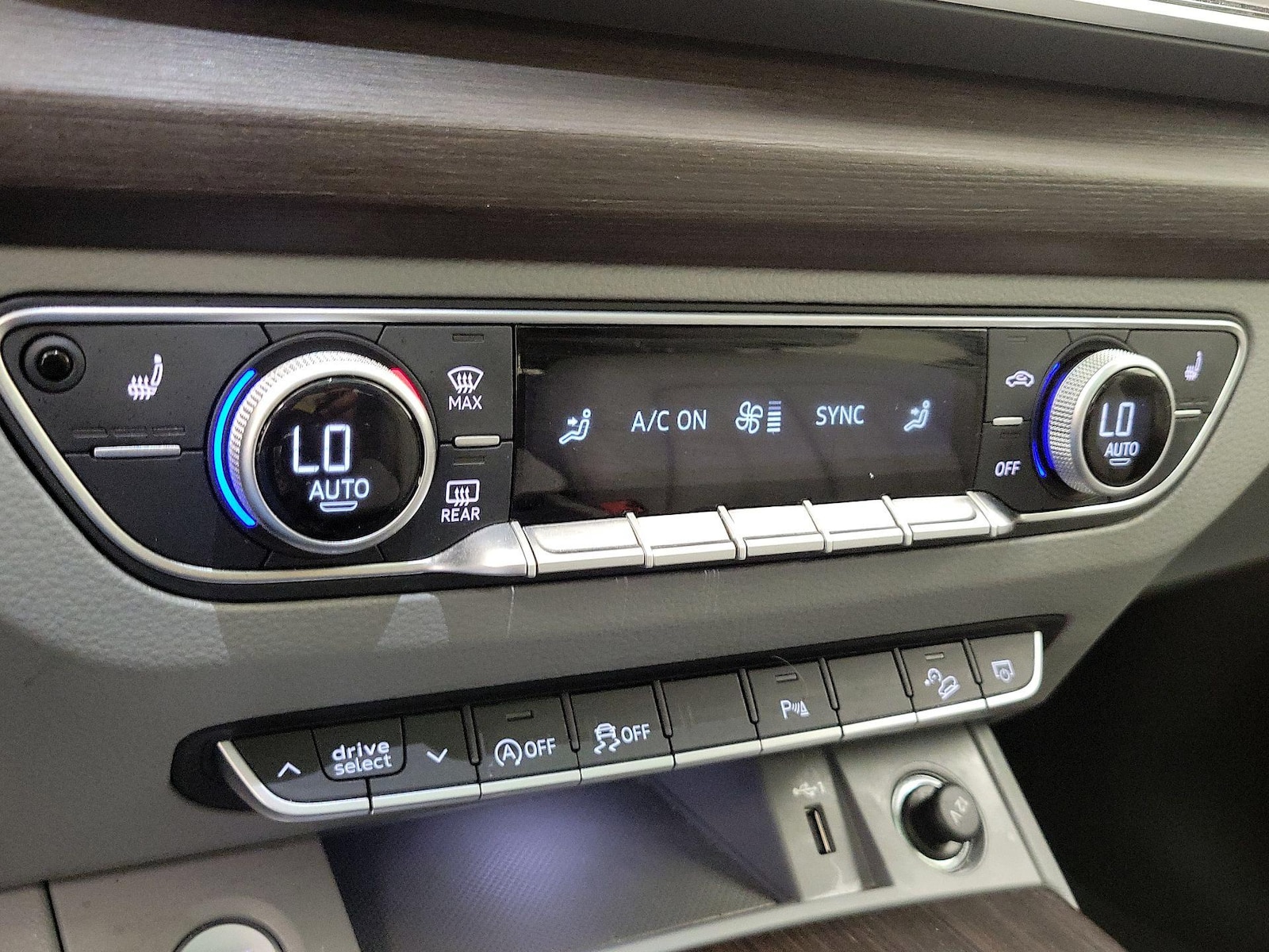 2023 Audi Q5 Premium - Photo 17