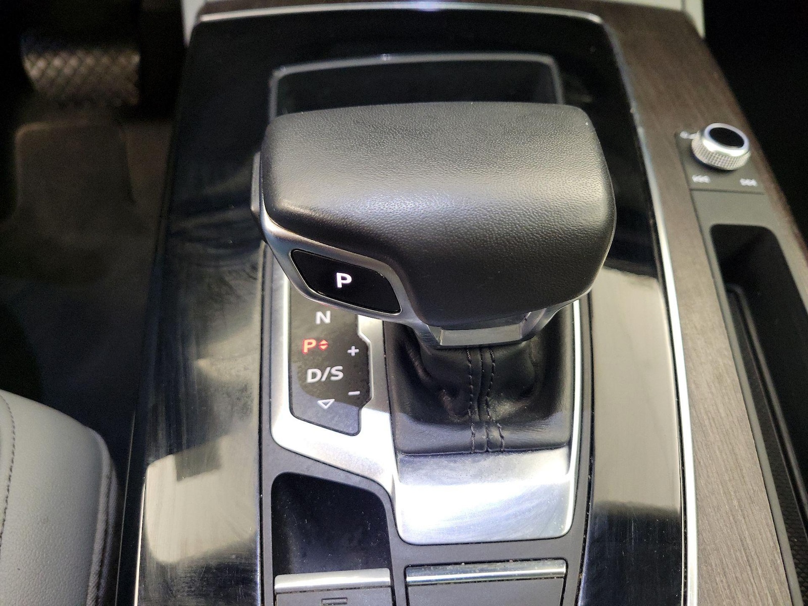 2023 Audi Q5 Premium - Photo 18