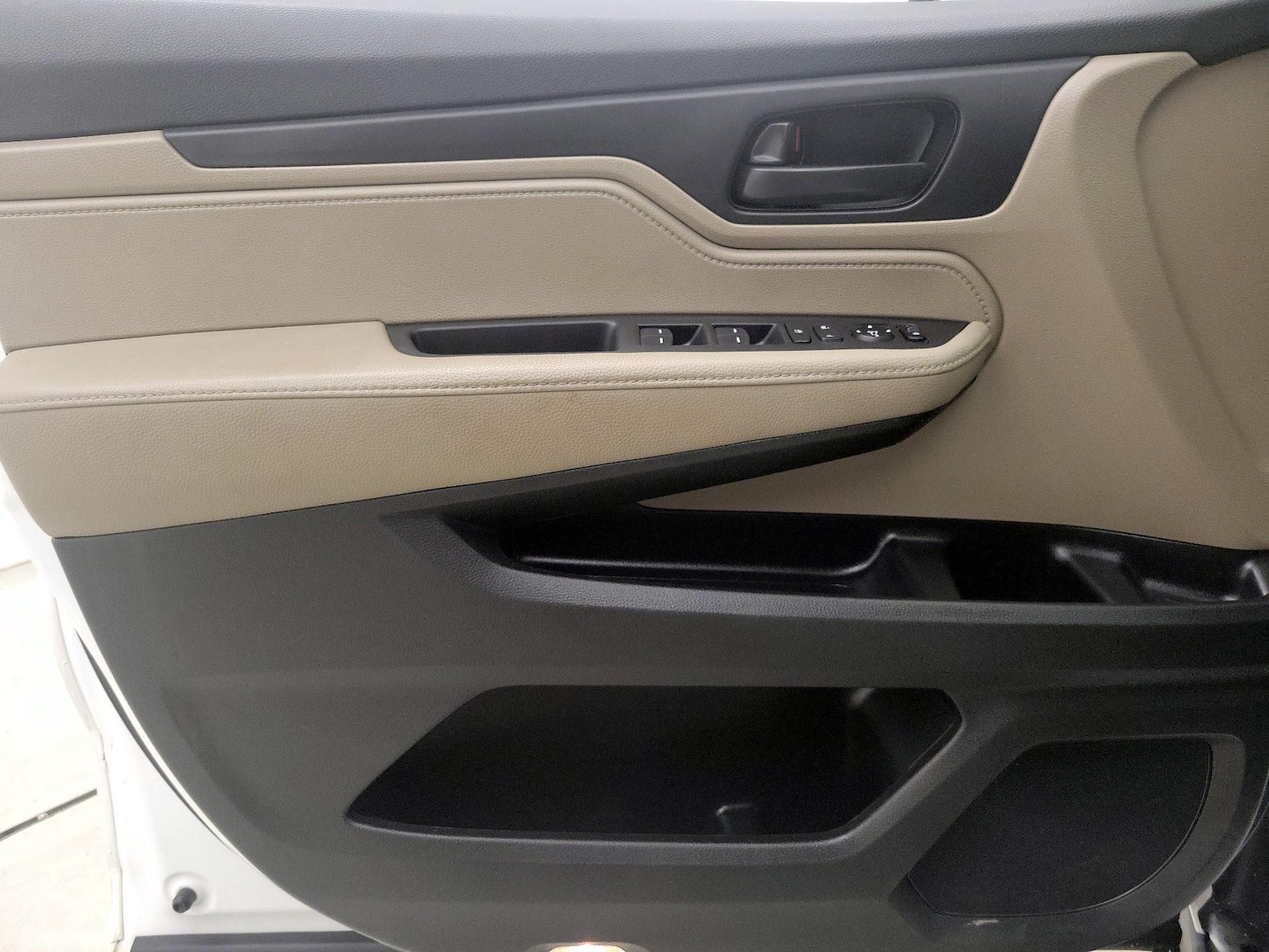 2021 Honda Odyssey EX - Photo 13