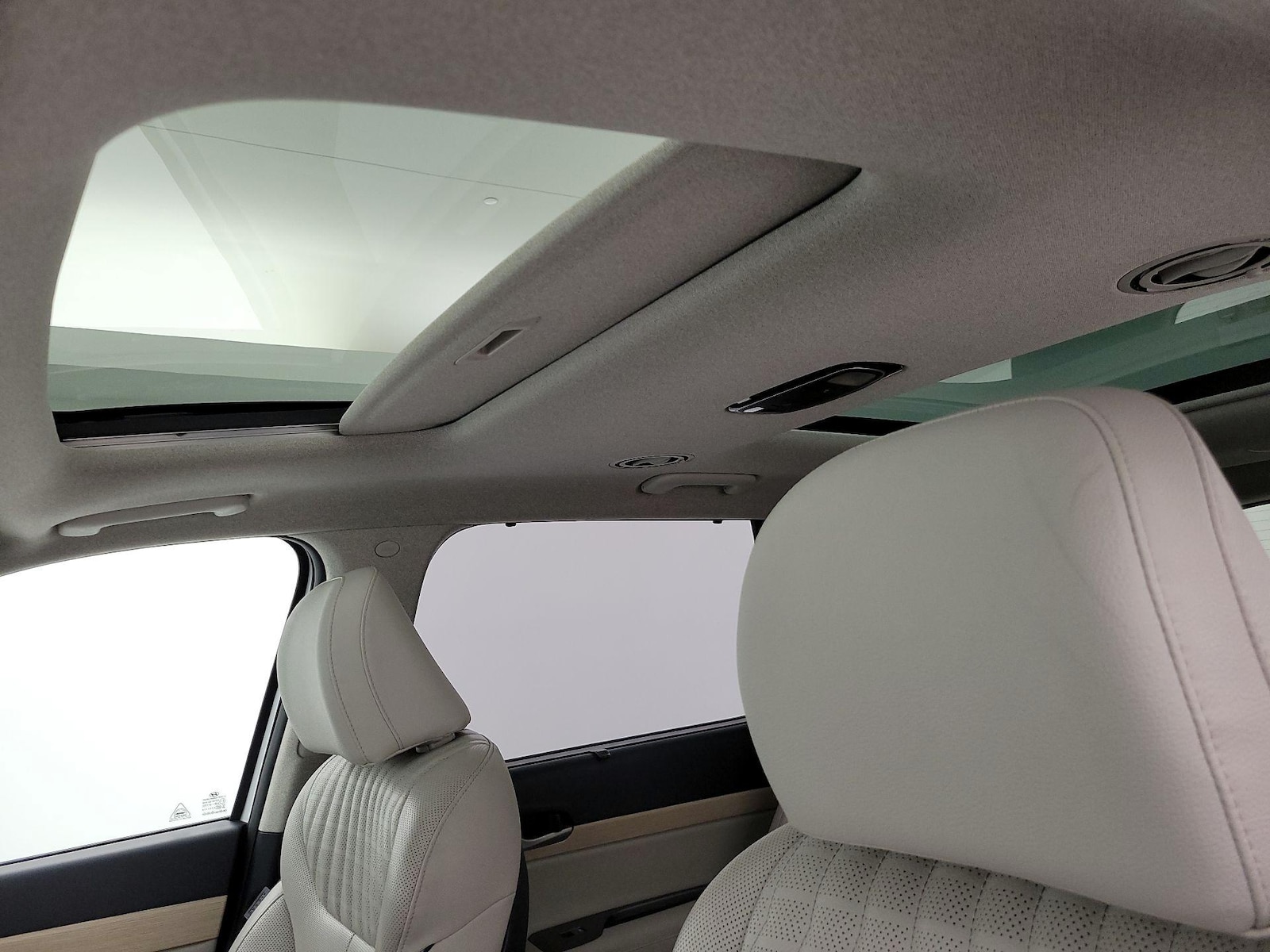 Sunroof(s) & Skylight(s)