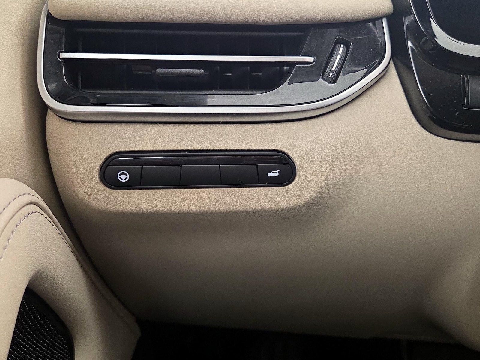 2023 INFINITI QX60 LUXE - Photo 14