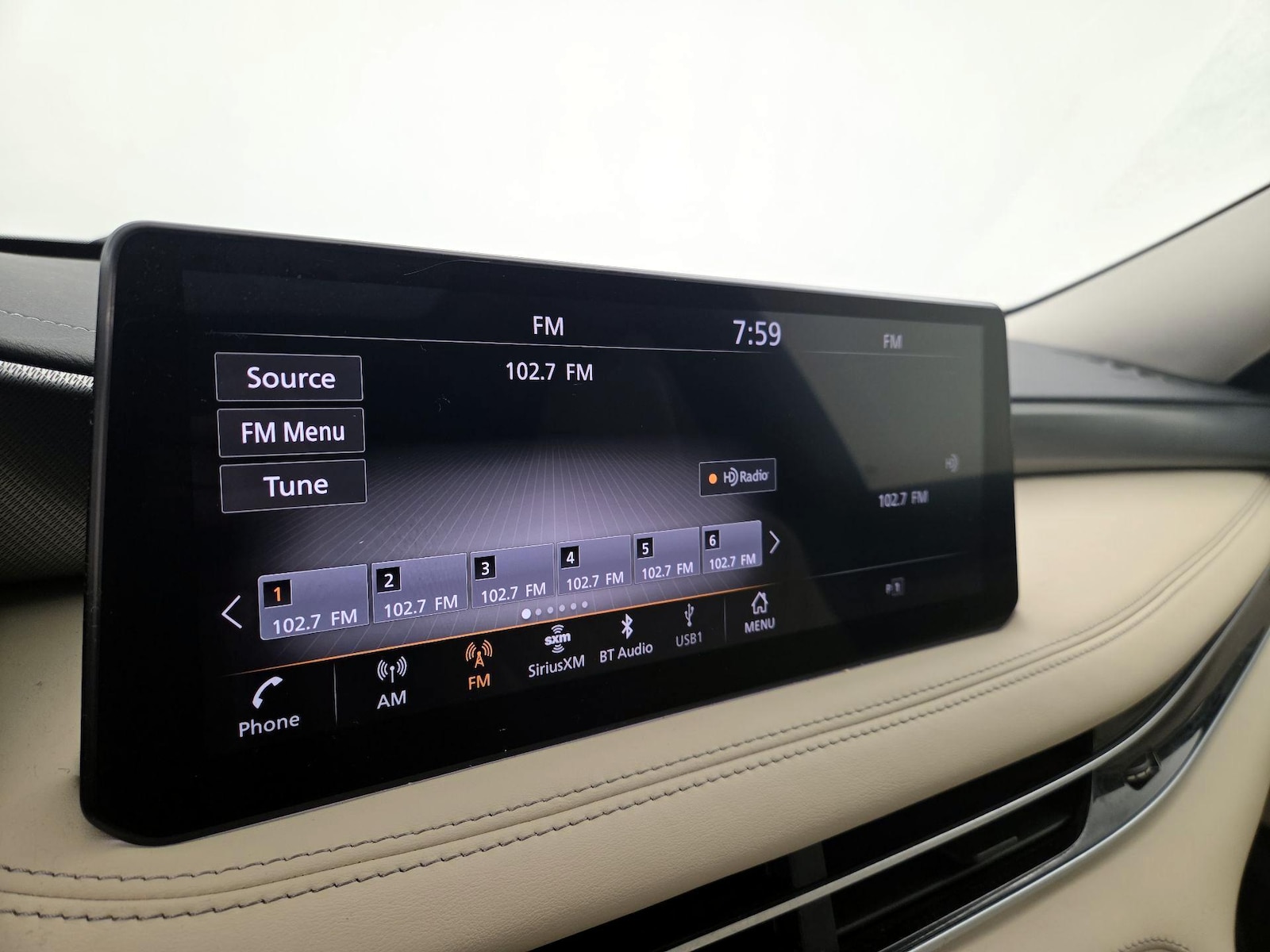 2023 INFINITI QX60 LUXE - Photo 16