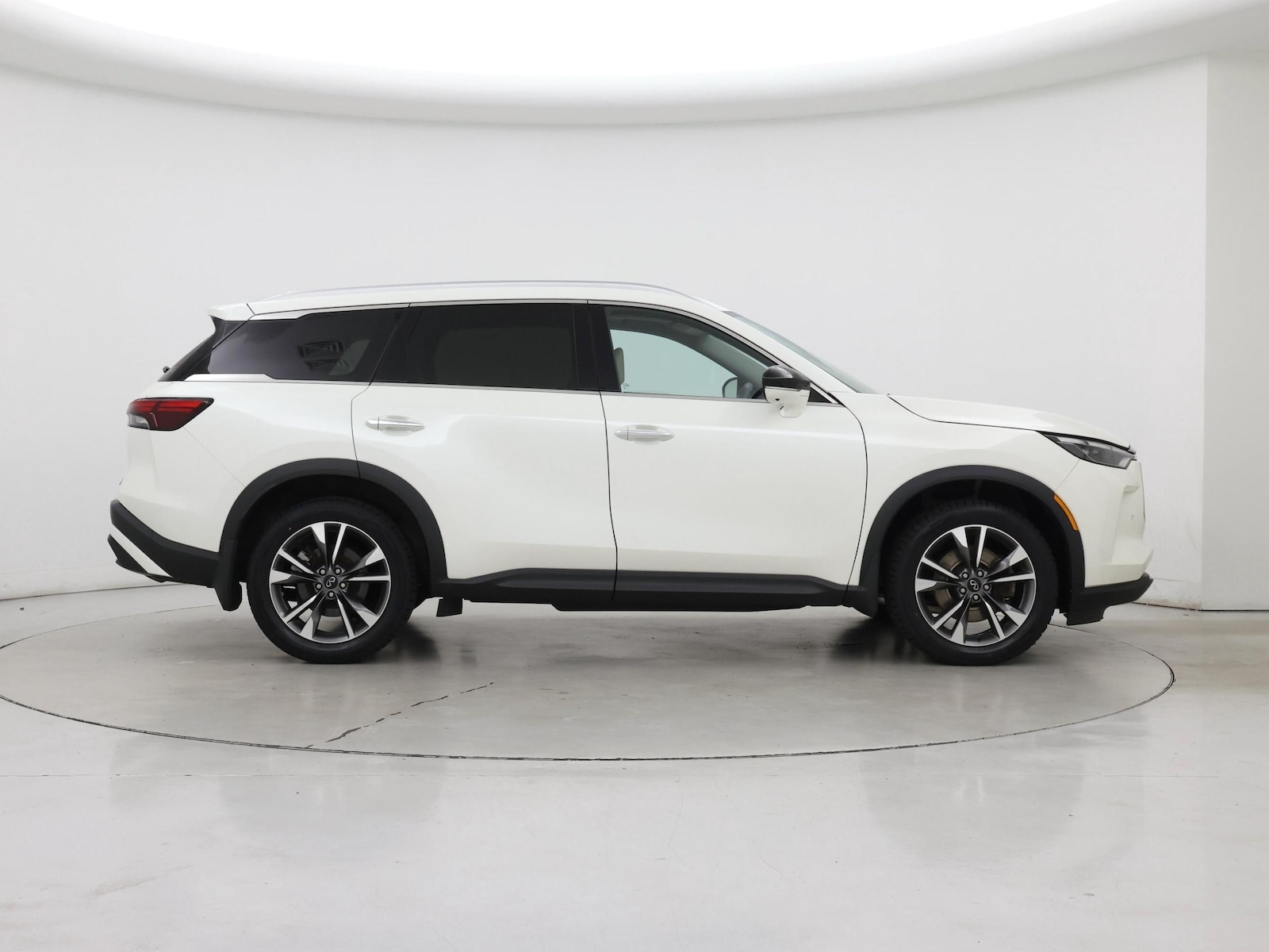 2023 INFINITI QX60 LUXE - Photo 8