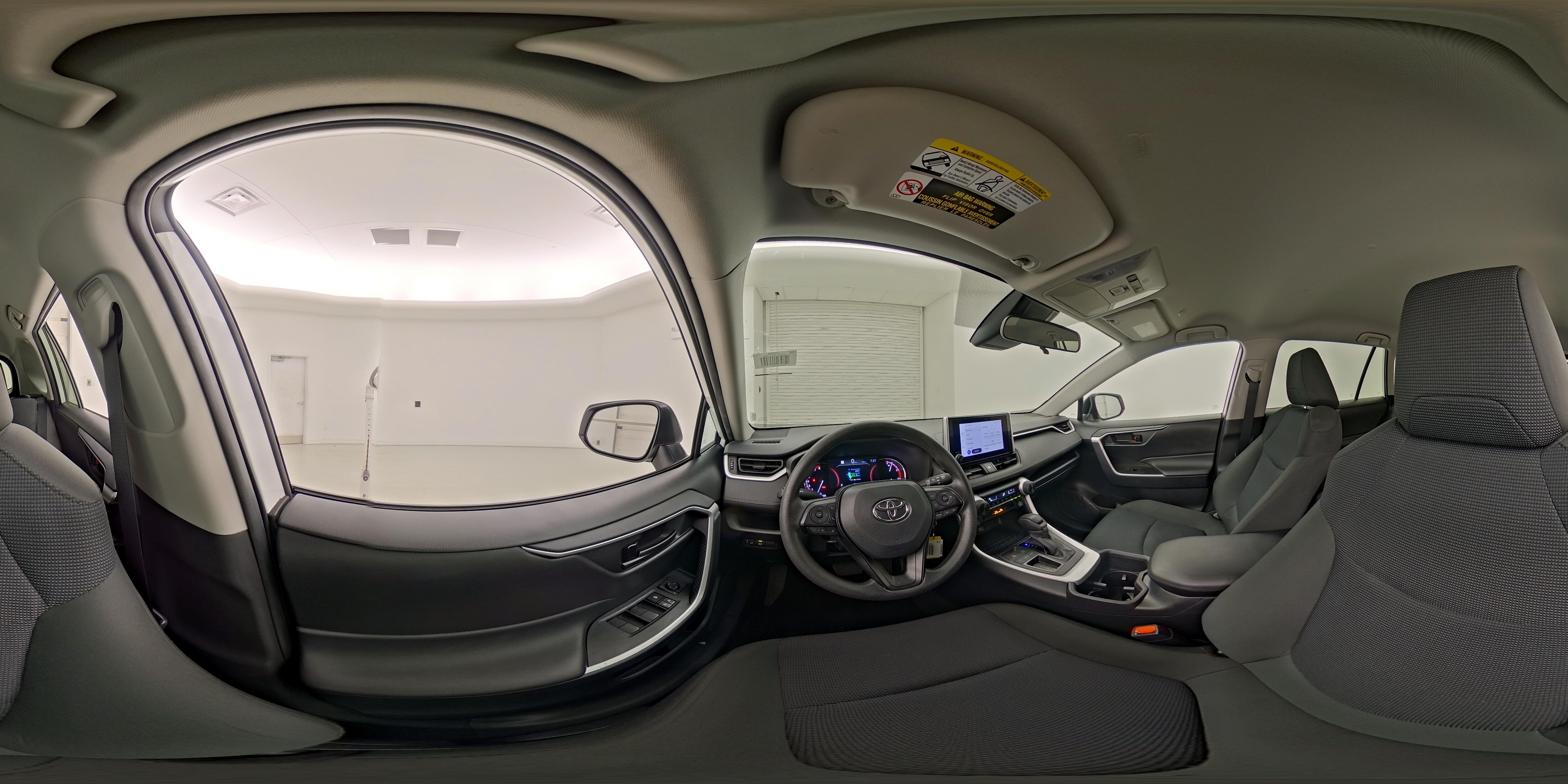 2025 Toyota RAV4 LE - Photo 26