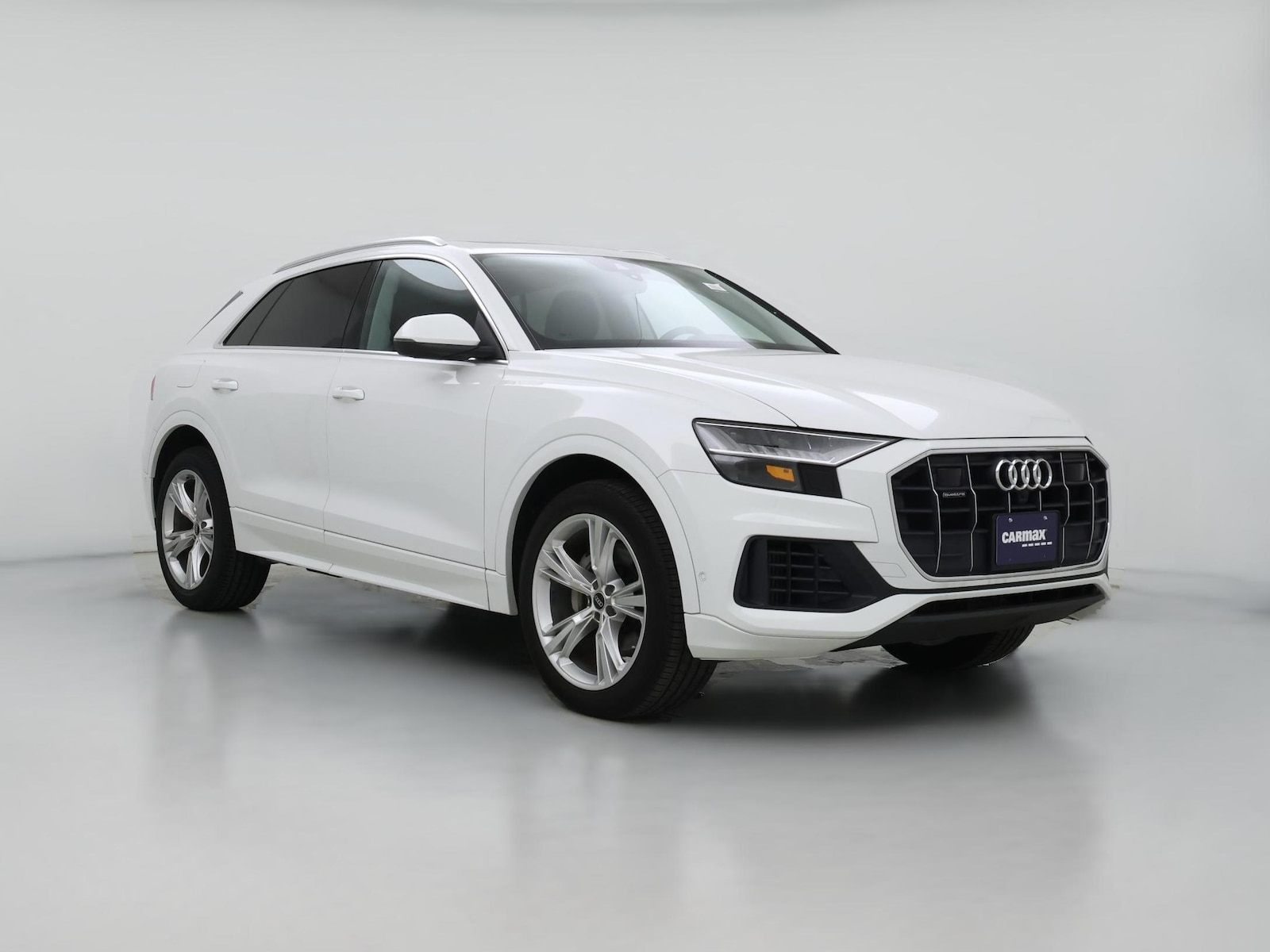 2023 Audi Q8