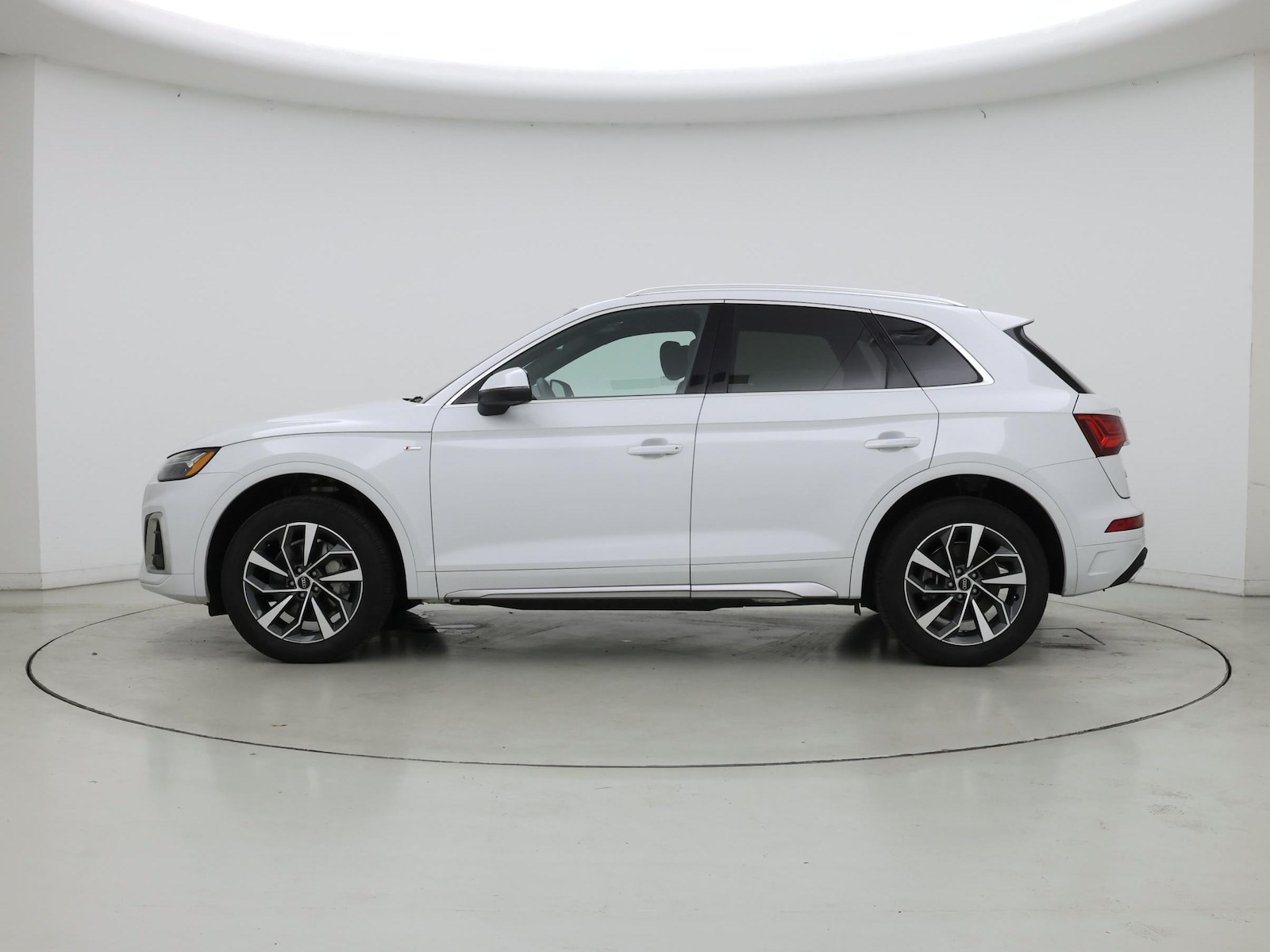 2022 Audi Q5 Premium Plus - Photo 4