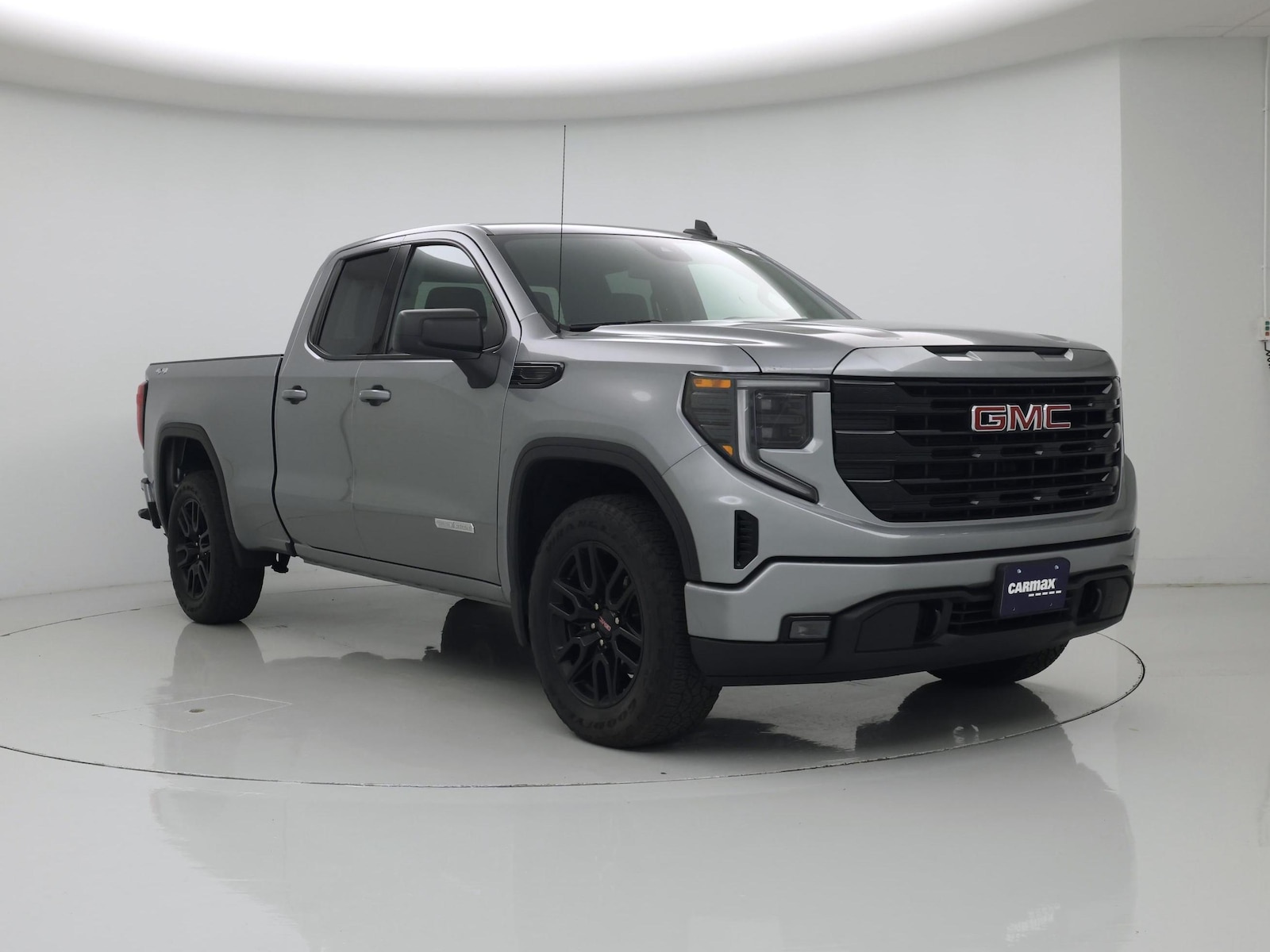 2023 GMC Sierra 1500 Elevation - Photo 2