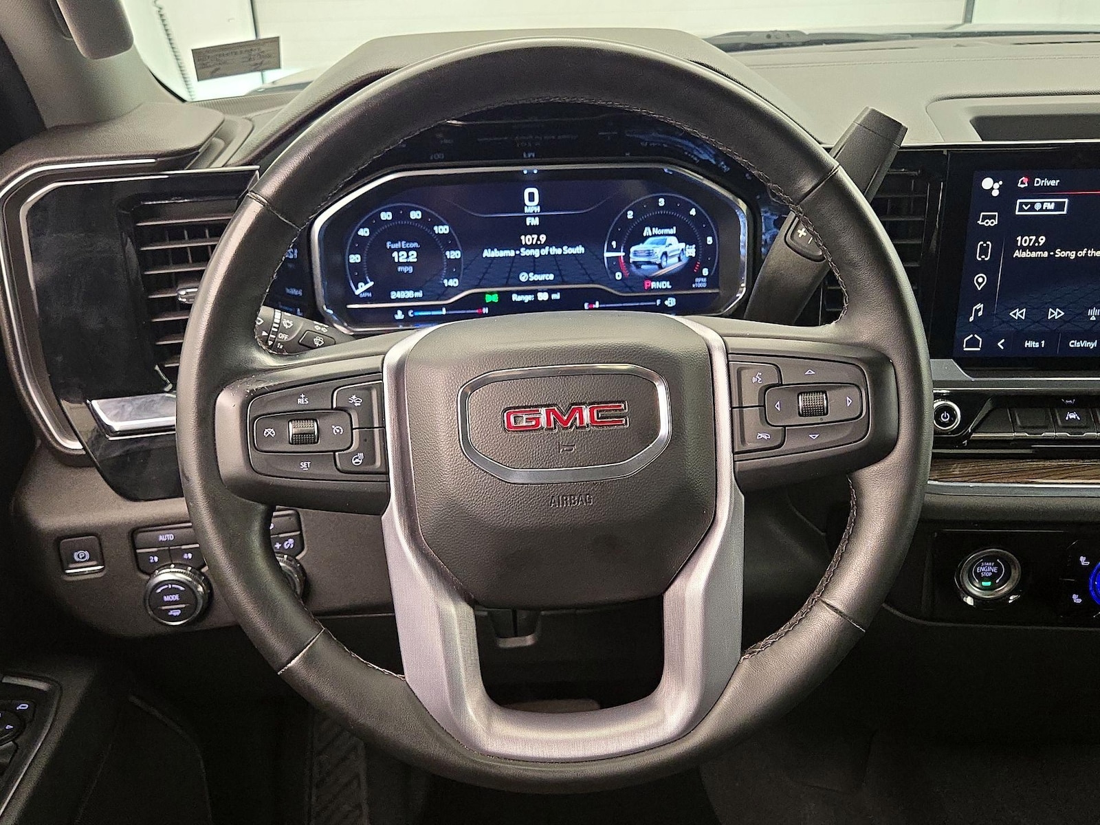 2023 GMC Sierra 1500 Elevation - Photo 11
