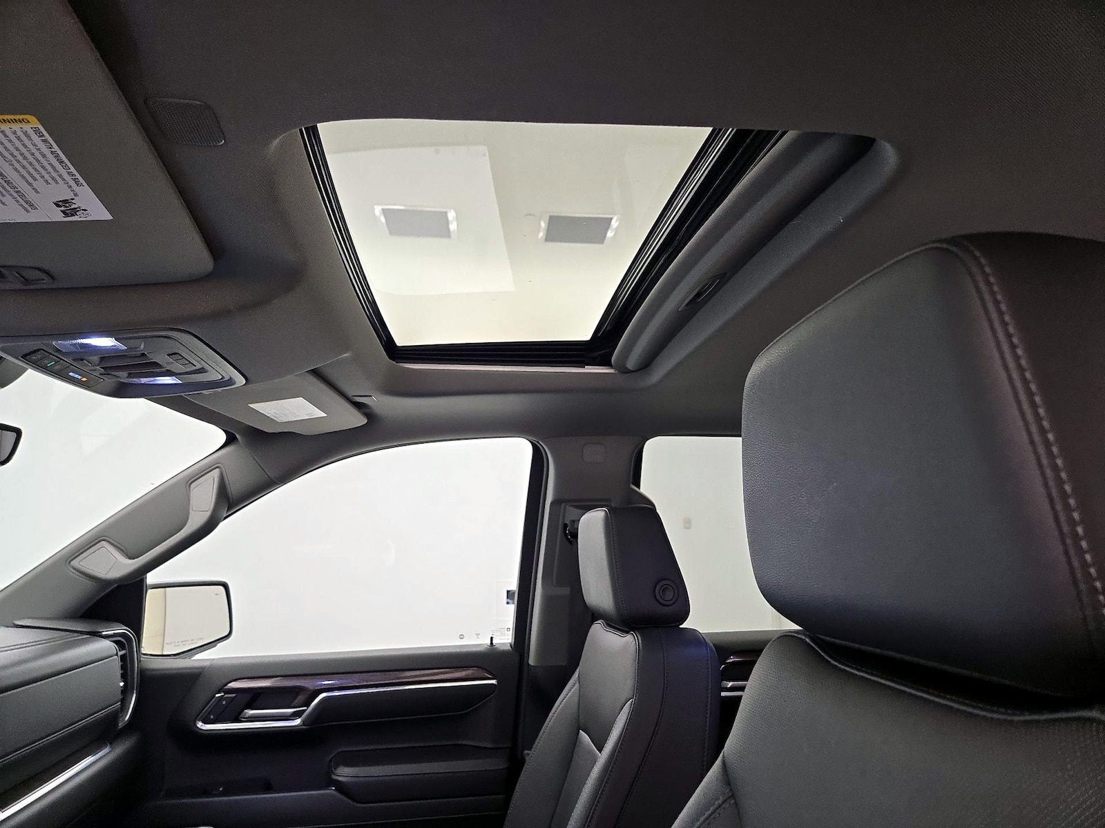2023 Chevrolet Silverado 1500 LTZ - Photo 21
