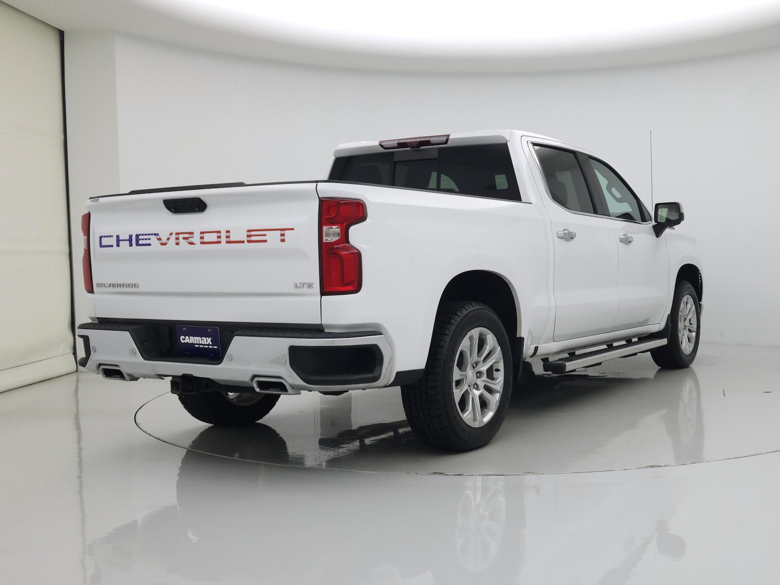 2023 Chevrolet Silverado 1500 LTZ - Photo 9