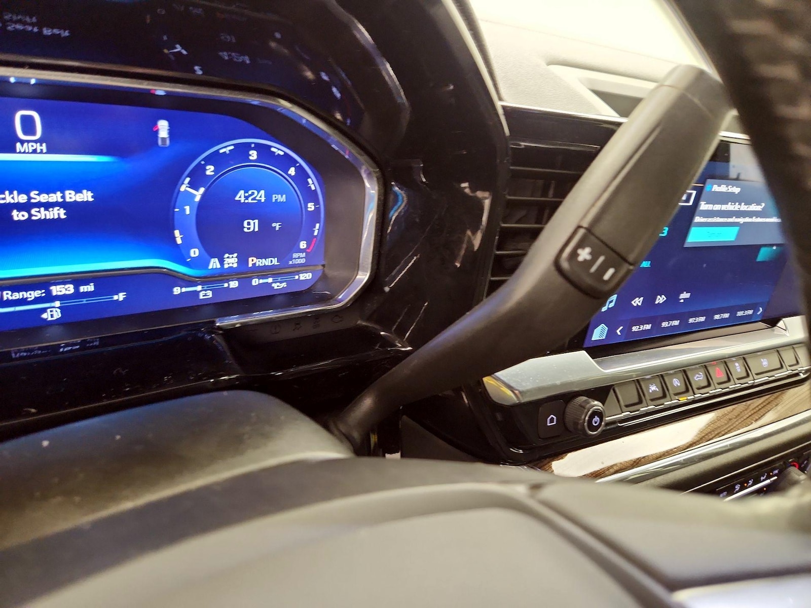 2024 Chevrolet Silverado 1500 LT - Photo 16