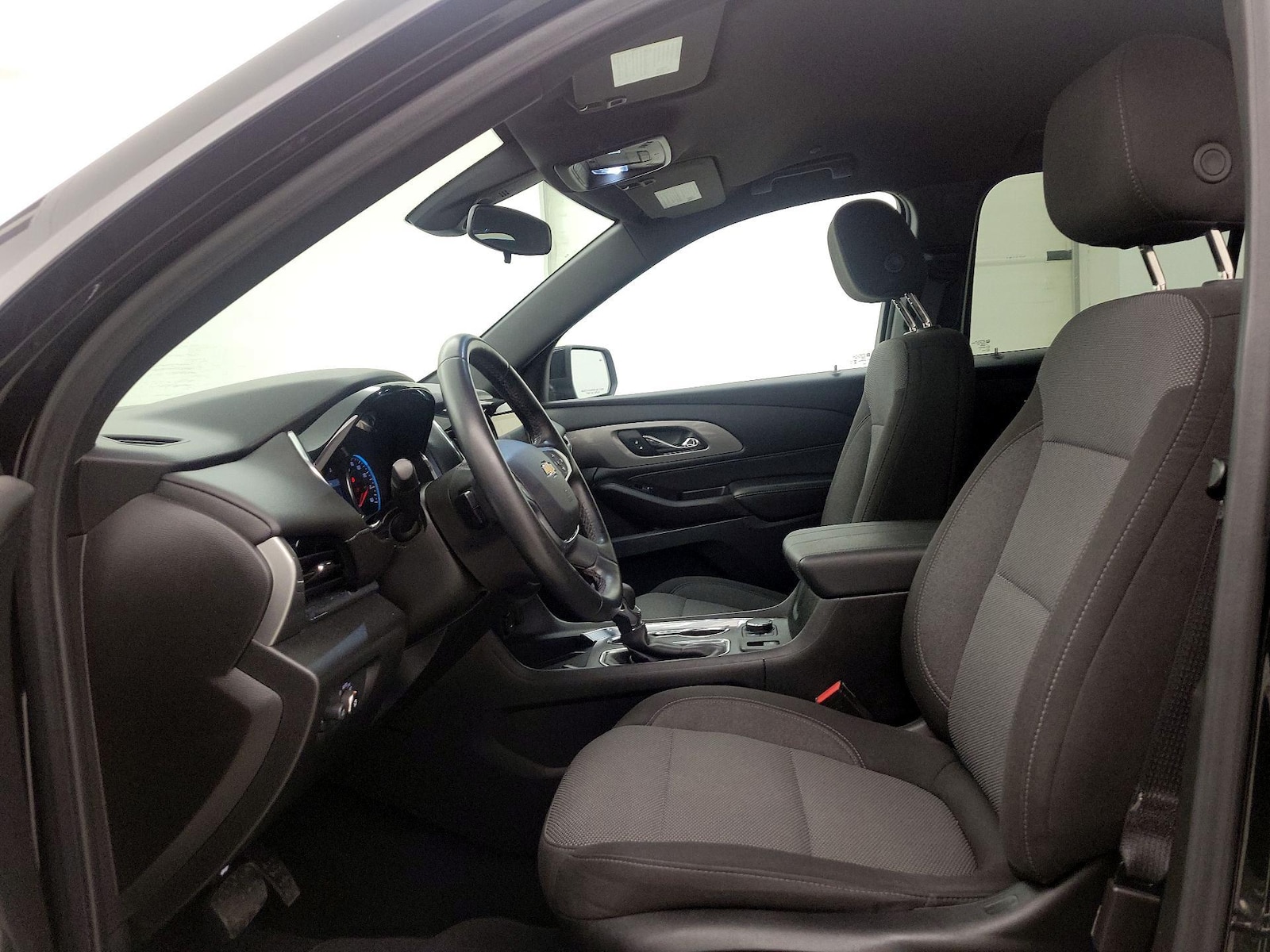 Power Seat(s) & Side Airbags